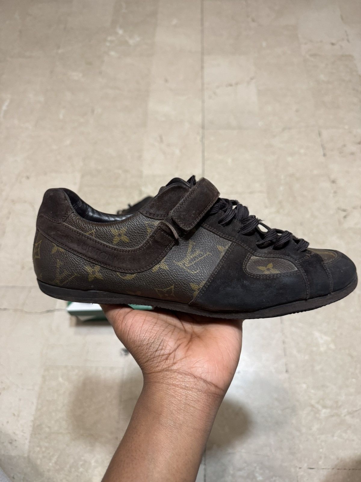 Louis Vuitton Louis Vuitton Sneakers Marrone Monogram Size US 9 / IT 39 - 4 Thumbnail