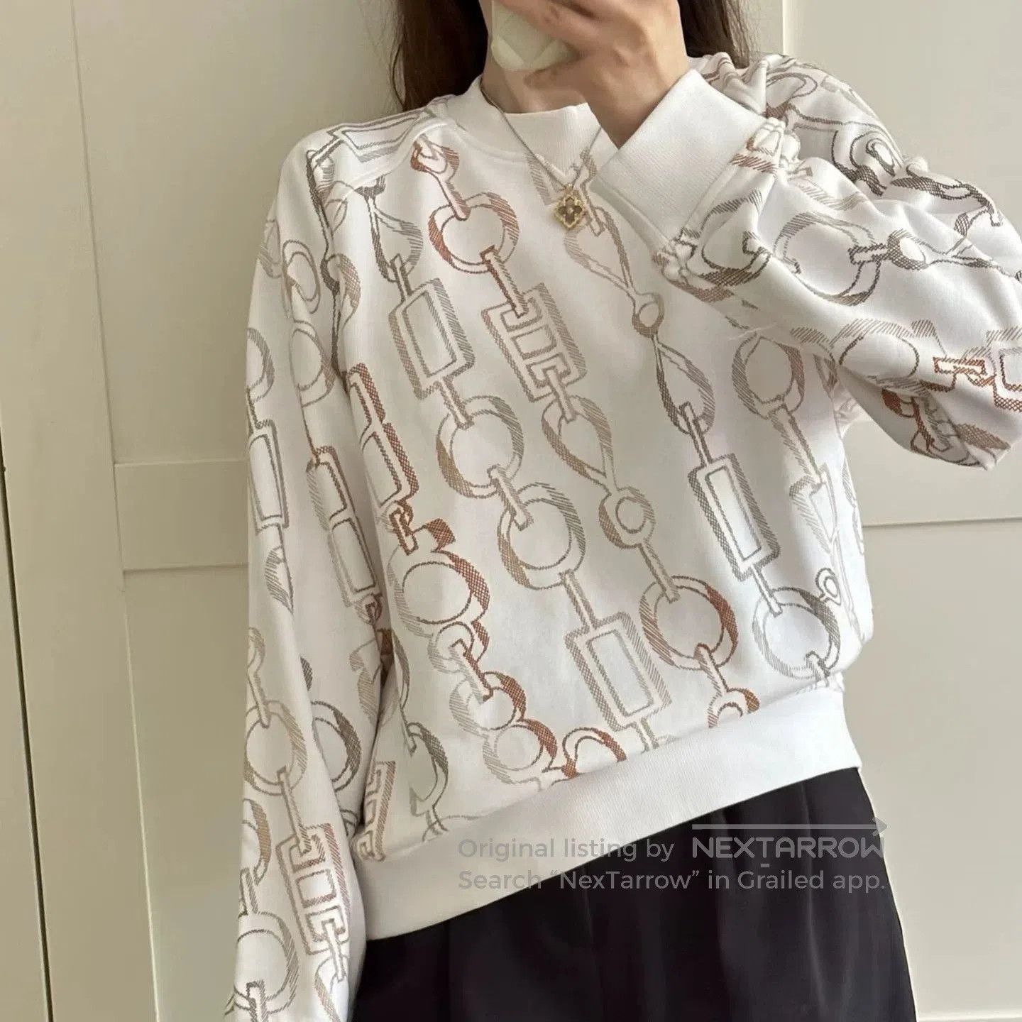 Hermes Hermes White Lock Detail Sweatshirt 36. Size US XS / EU 42 / 0 - 6 Thumbnail