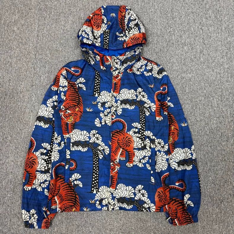 Gucci GucciBlue Tiger Down the Mountain Windbreaker Jacket 2503-N Size US XXS / EU 40 - 1 Thumbnail