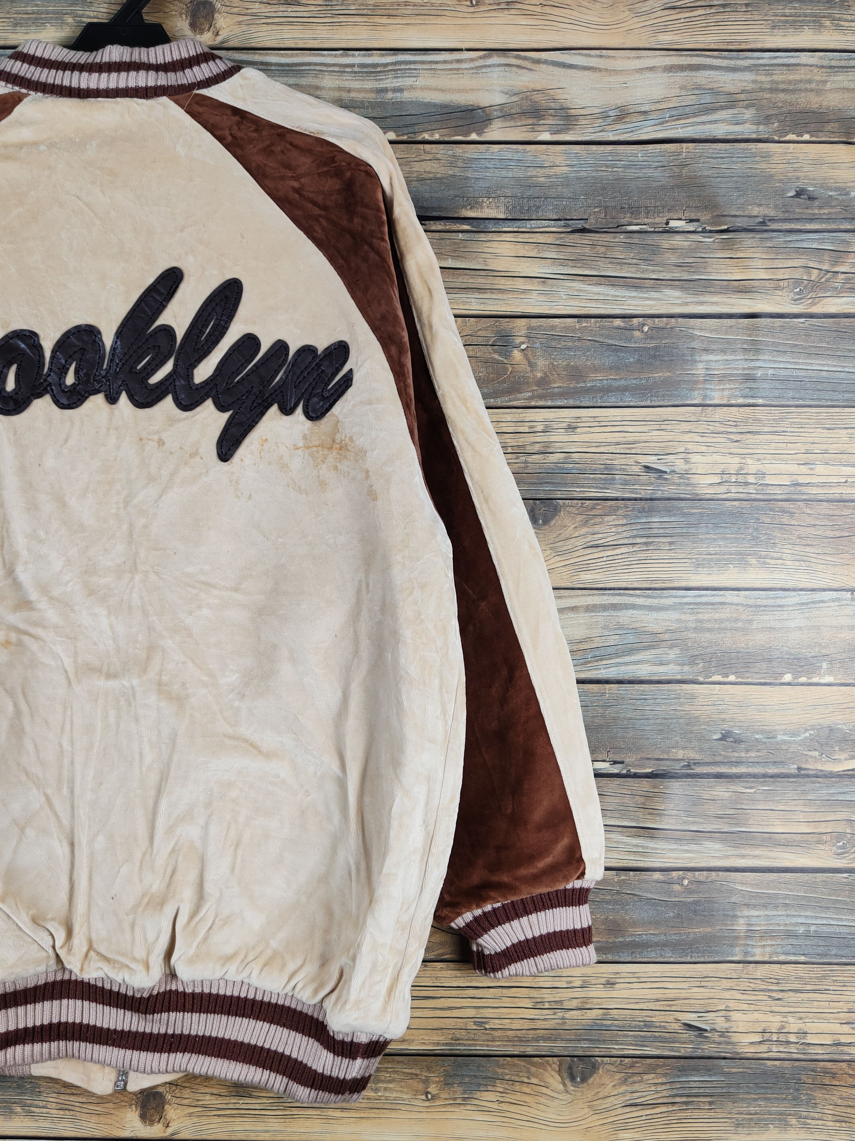 Japanese Brand Excursion Brown Brooklyn Sweaters #W1929 Size US L / EU 52-54 / 3 - 10 Thumbnail