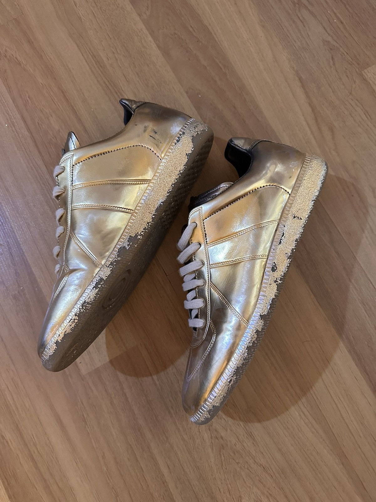 Maison Margiela Maison Margiela GAT Gold Ombre Limited Edition Size US 8 / EU 41 - 7 Thumbnail