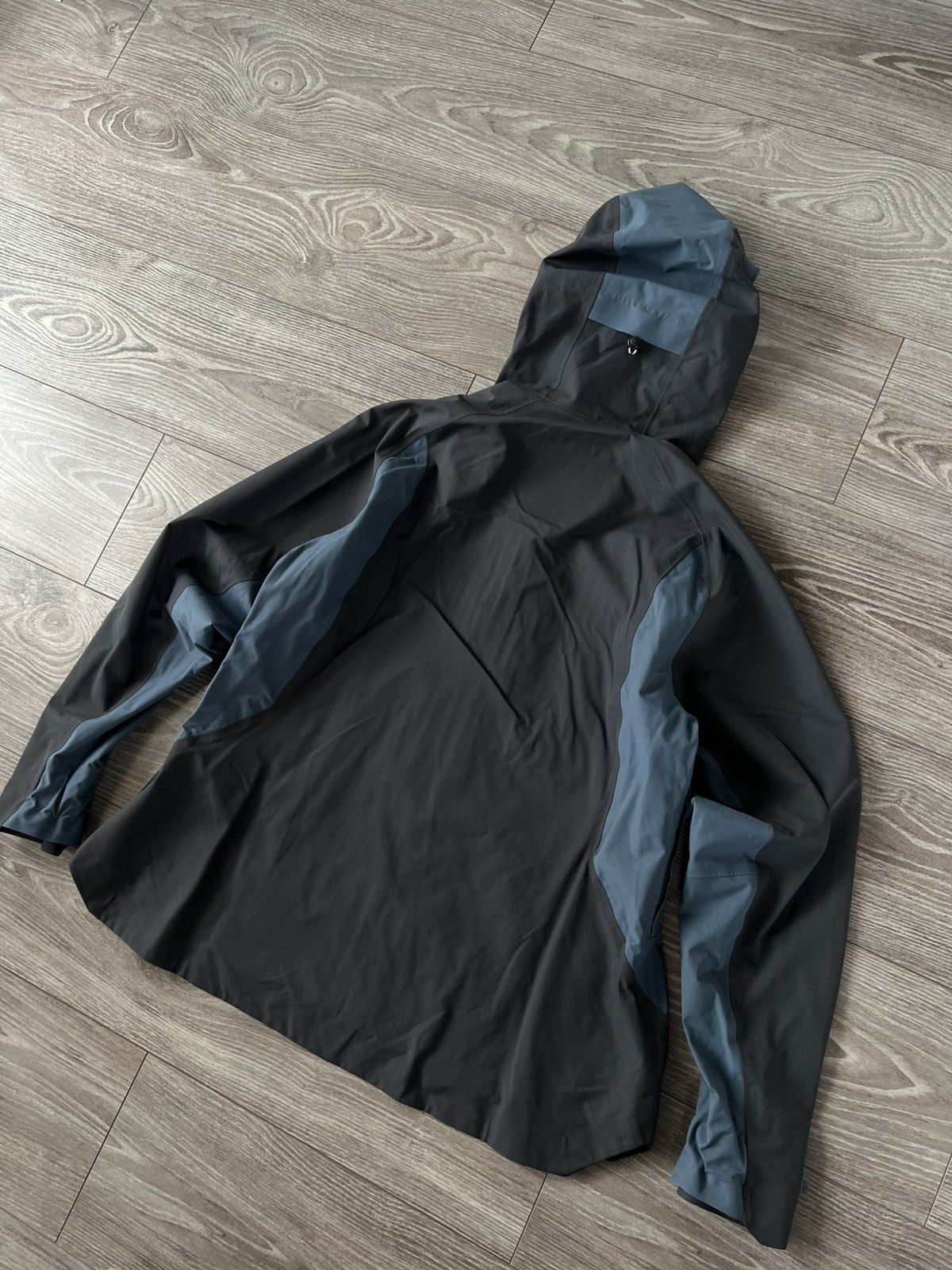 Other Quechua Pro Quality Alpha SV Waterproof Gorcpore Jacket Size US L / EU 52-54 / 3 - 17 Thumbnail