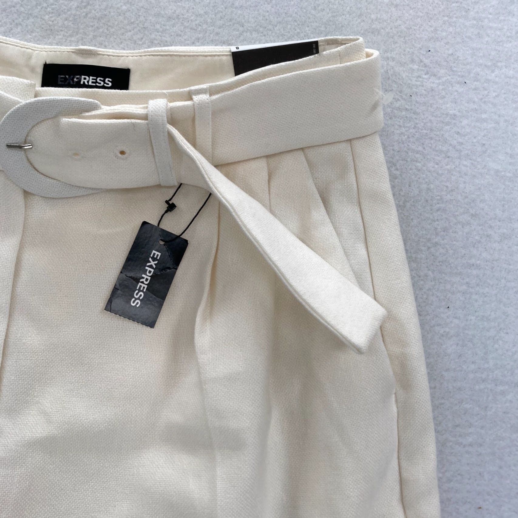 Express Express Ankle Pants Women's 8 Beige Linen Blend Stretch Material Pleated Belted Pants Size 30" / US 8 / IT 44 - 4 Thumbnail