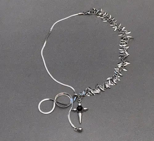 Jewelry Silver Leaf Chain Necklace with Black Cross Pendant Size ONE SIZE - 6 Thumbnail