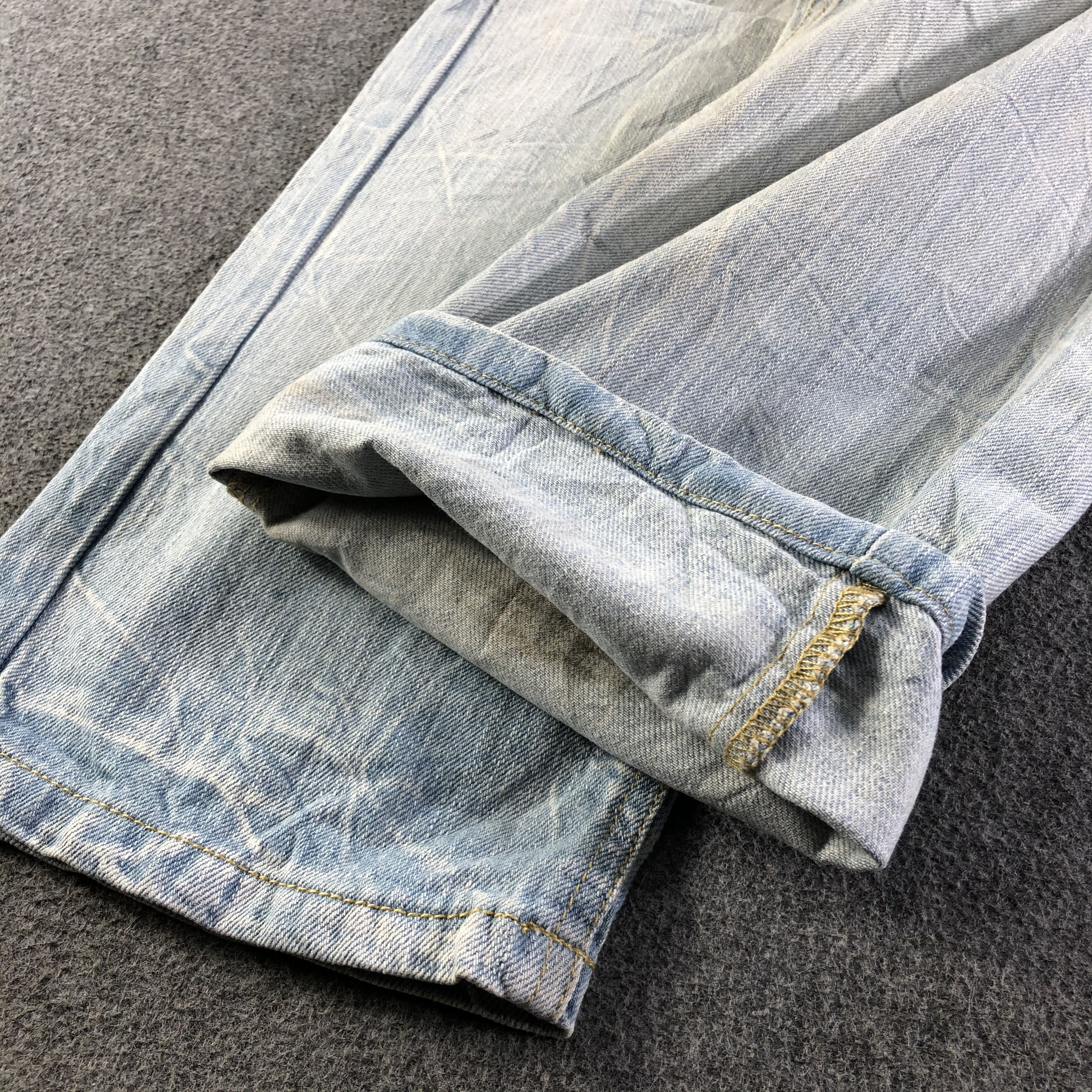 Japanese Brand Japan Vintage Double Waist Light Wash Jeans-J4594 Size US 31 - 5 Thumbnail