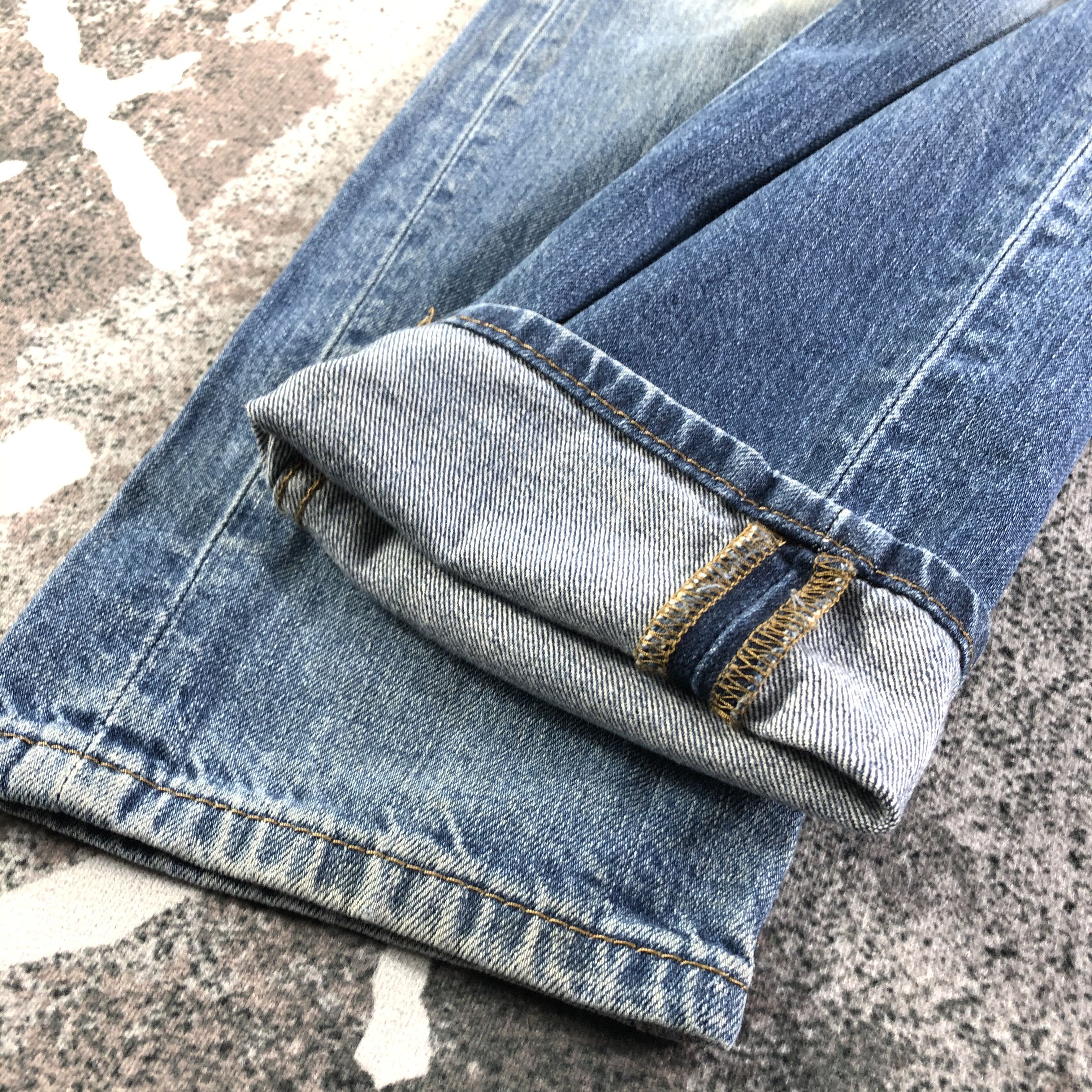 Levi's Vintage Levis 511 Jeans Distressed Denim KJ2337 Size US 28 / EU 44 - 6 Thumbnail