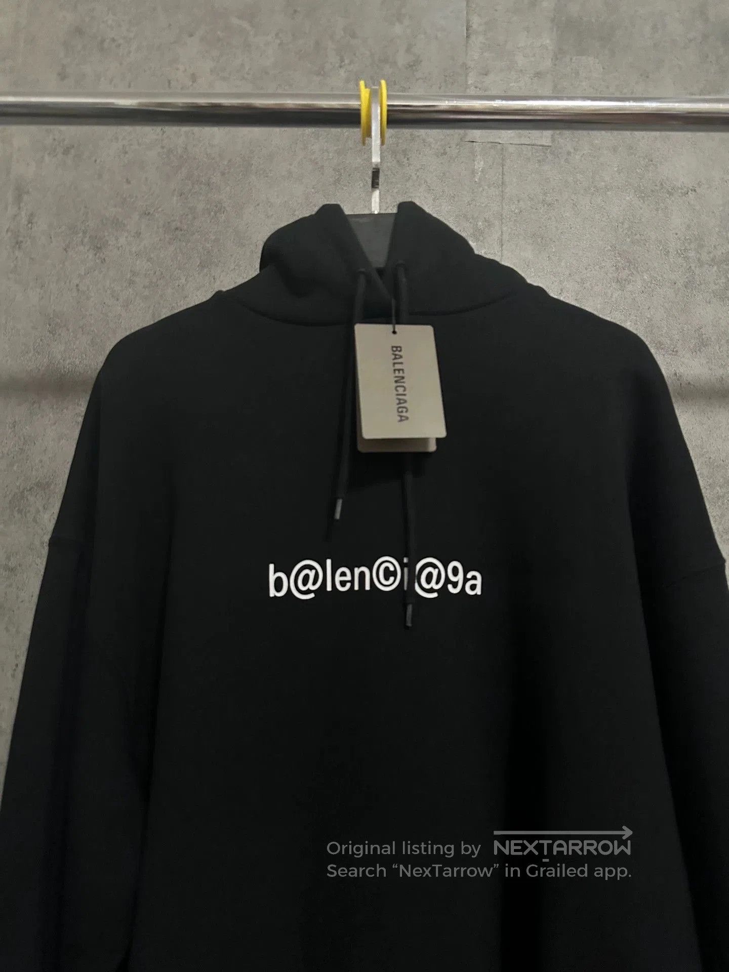 Balenciaga Balenciaga Email Logo Long Sleeve Hoodie. Size US S / EU 44-46 / 1 - 2 Thumbnail