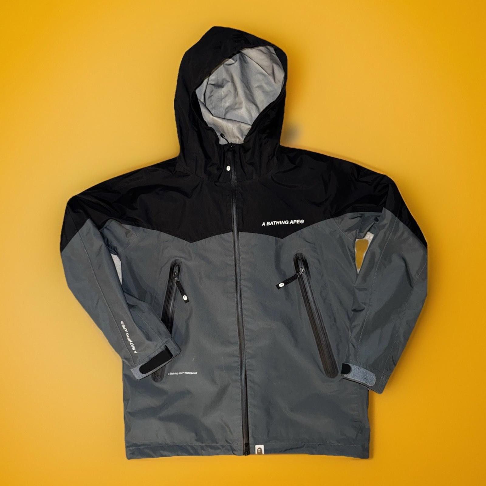 Other A BATHING APE Bape Rainproof Jacket Black Gray Nylon L Used Size US L / EU 52-54 / 3 - 1 Thumbnail