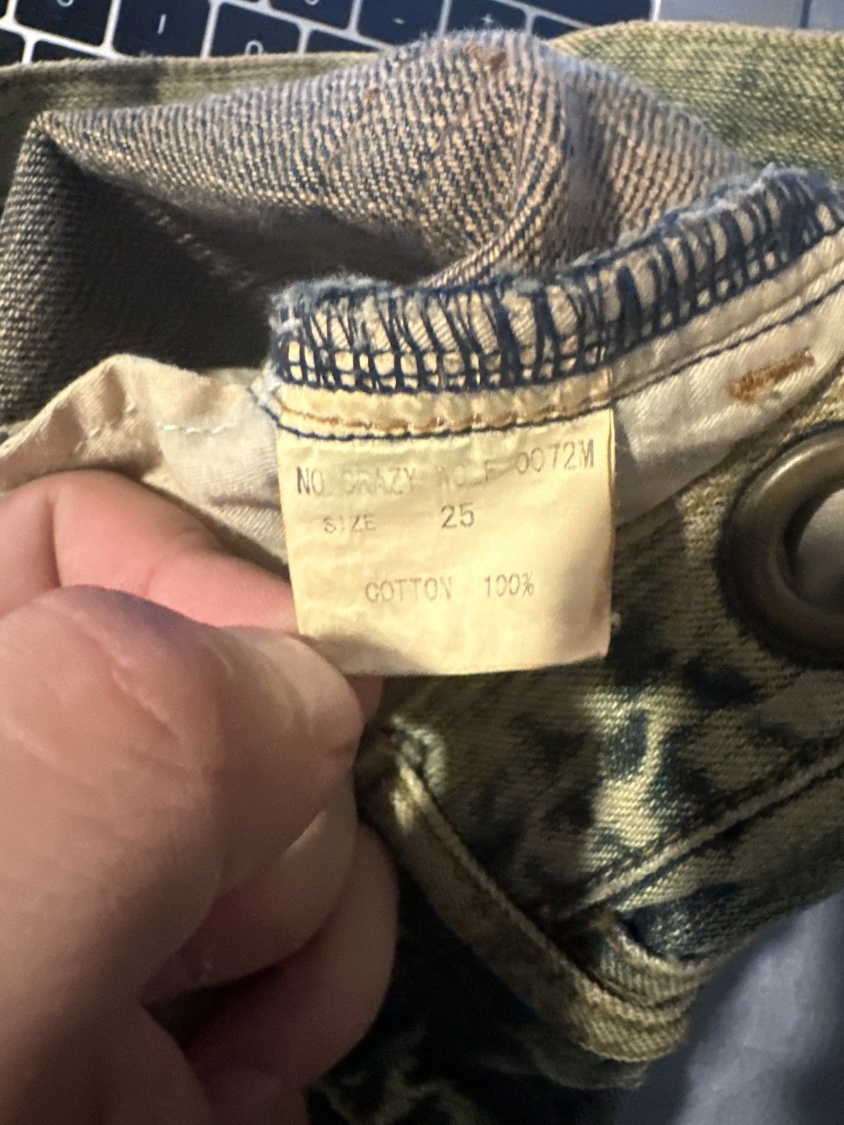 Le Grande Bleu (L.G.B.) LE GRANDE BLEU CRAZY PATCH DENIM Size US 27 - 5 Thumbnail