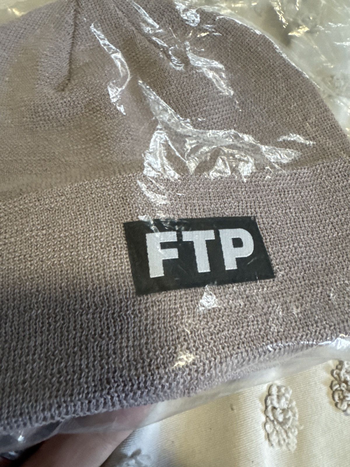 Fuck The Population FTP Color Changing Beanie Grey to Pink Size ONE SIZE - 4 Thumbnail