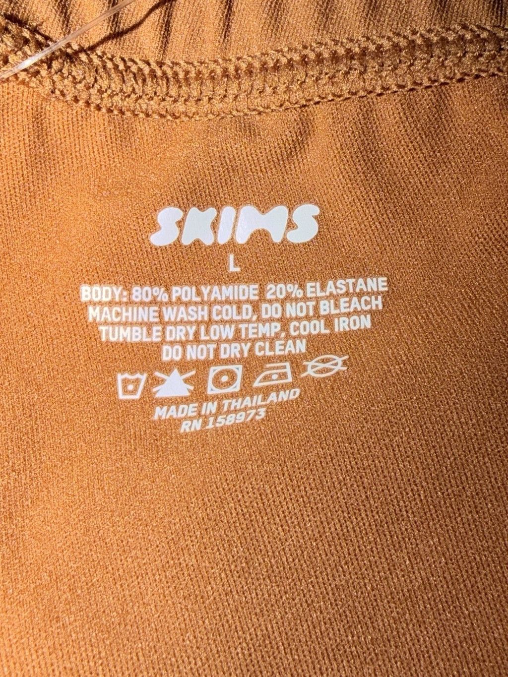 SKIMS SKIMS FIT EVERYBODY LEGGING 26” BRONZE COLOR SIZE LARGE NWT Size 34" / US 12 / IT 48 - 3 Thumbnail