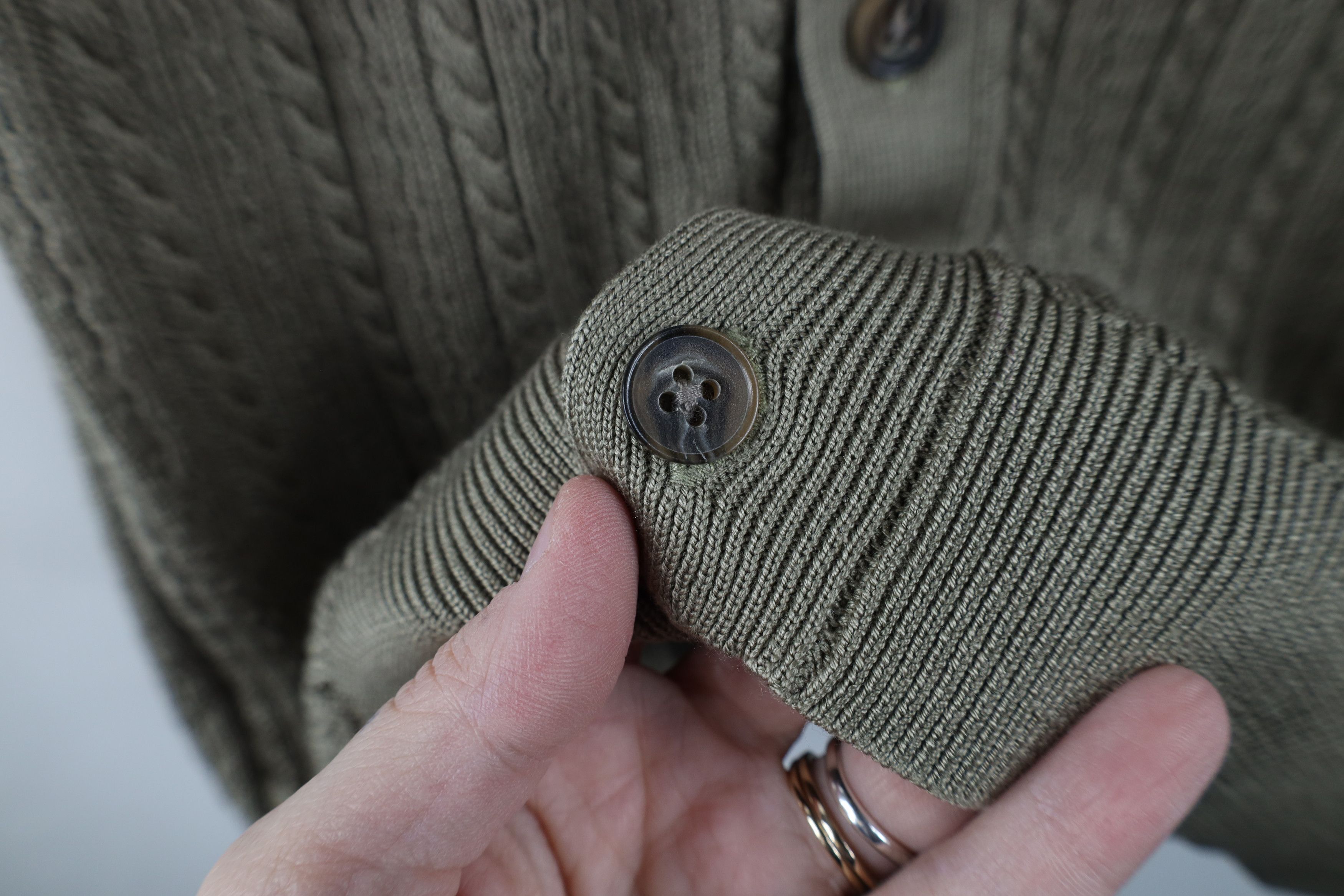 Vintage Vintage 90s Streetwear Cable Knit Cardigan Sweater Vest Size US L / EU 52-54 / 3 - 5 Thumbnail