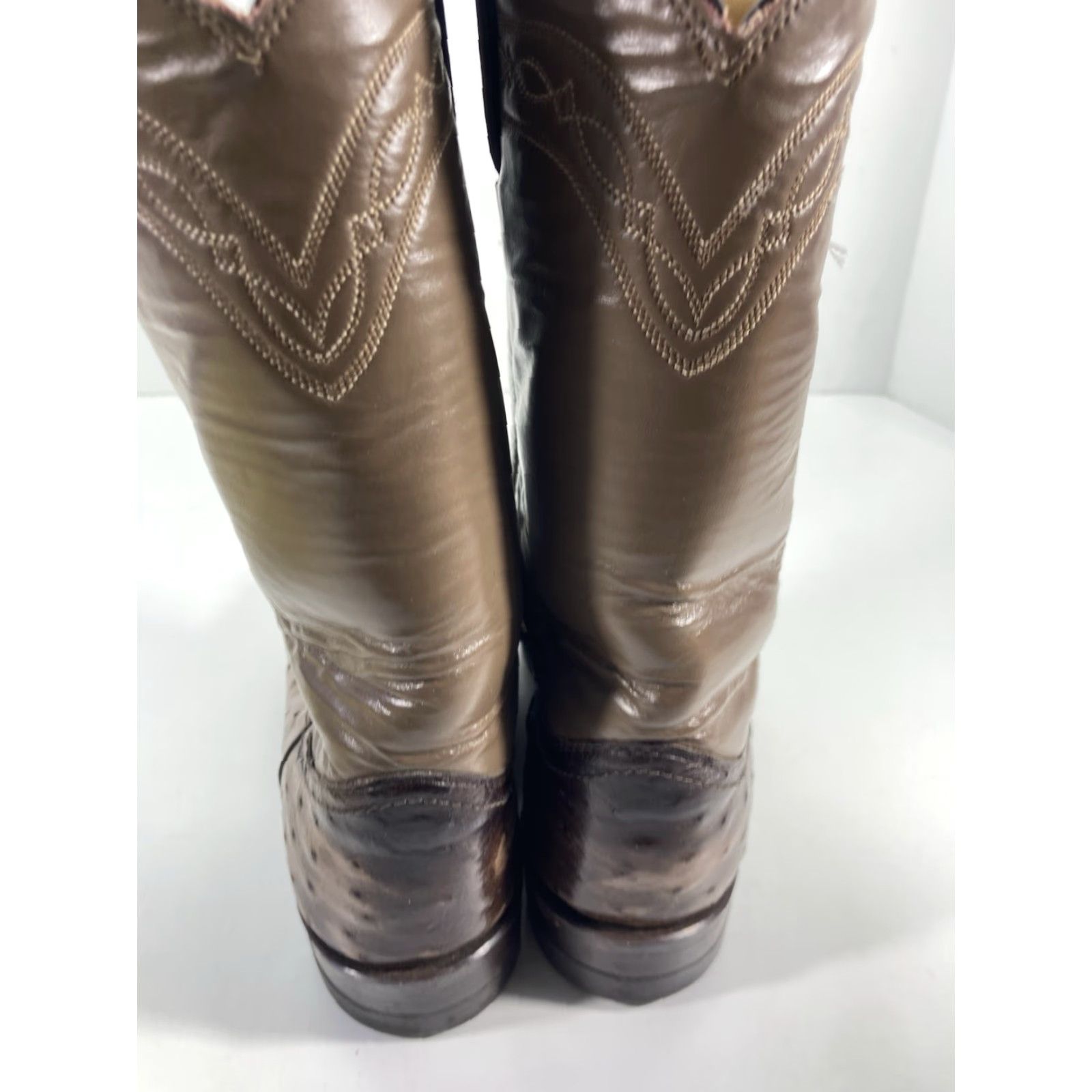 Justin Boots Justin Boots Women Full Quill Ostrich Size 6 Narrow Taupe Exotic Leather Y4283 Size US 6 / IT 36 - 6 Thumbnail