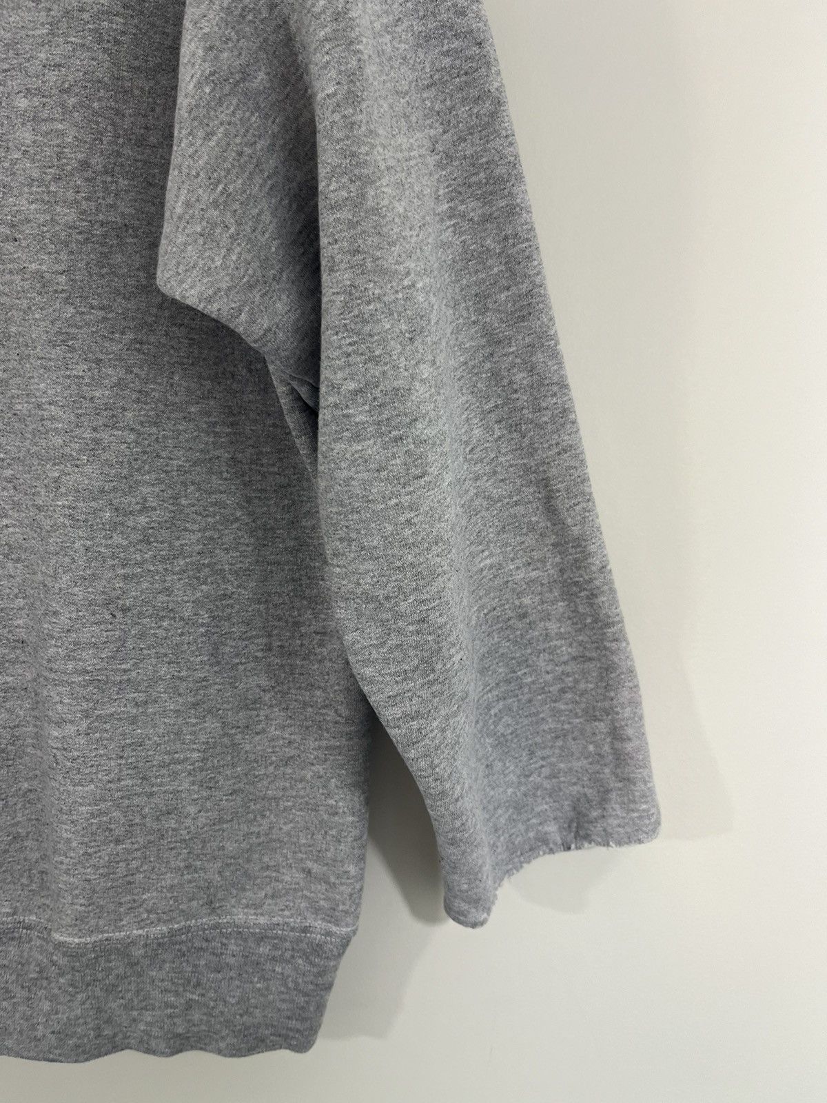 Vintage Blank Distressed Cut Off Basic Vintage Crewneck Size US M / EU 48-50 / 2 - 4 Thumbnail