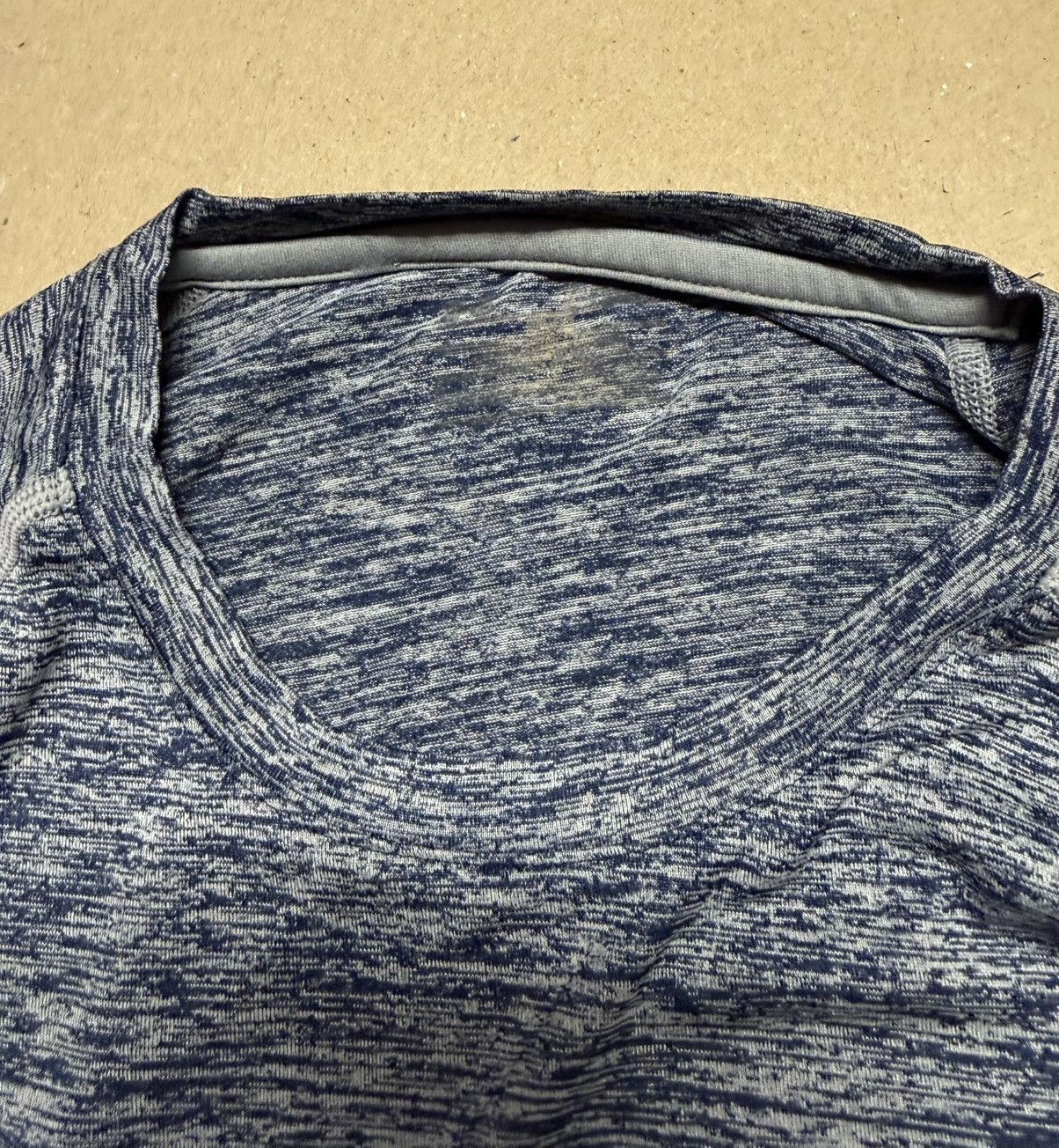 Under Armour Under Armour Heat Gear Loose Shirt Navy Blue size XL Rare! Size US XL / EU 56 / 4 - 3 Thumbnail