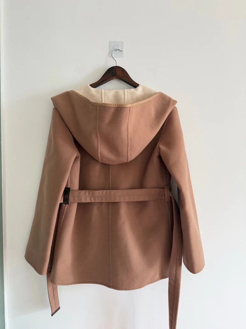 Louis Vuitton Louis Vuitton Presbyopic belted coat Size XXS / US 00 / IT 34 - 2 Thumbnail