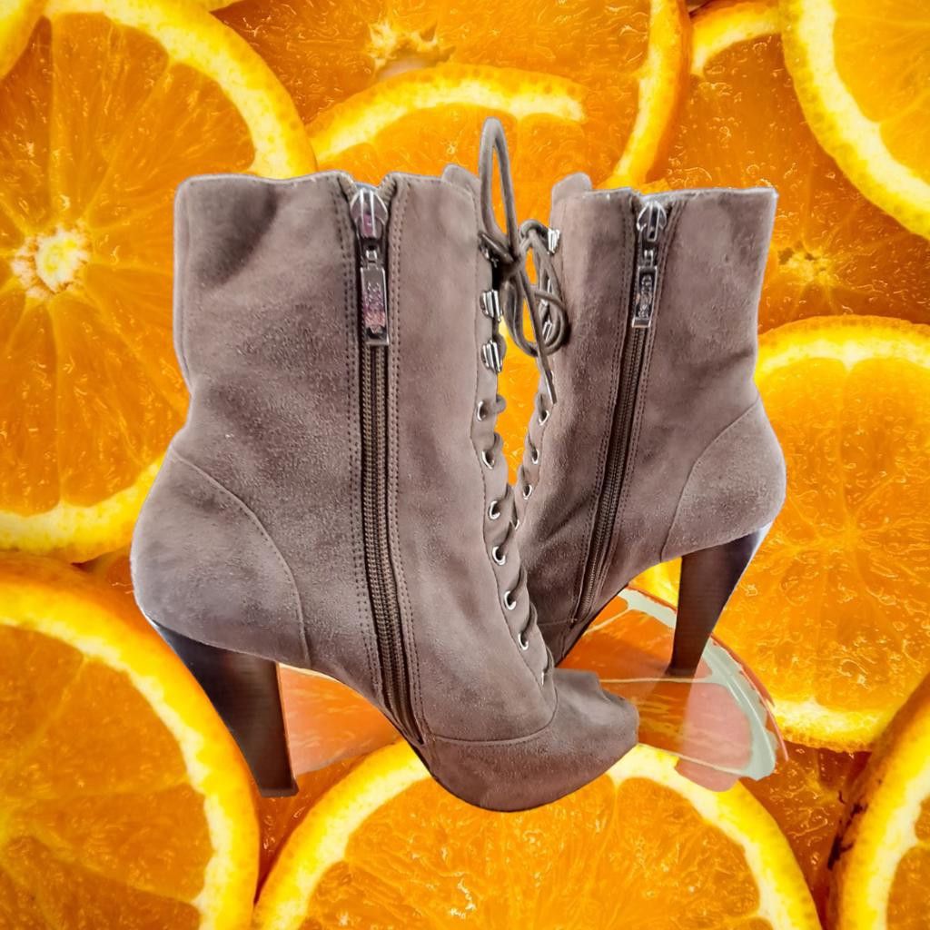 Guess Guess High Heel Boots with Peek Toe and Zipper Size 6M Size ONE SIZE - 1 Thumbnail
