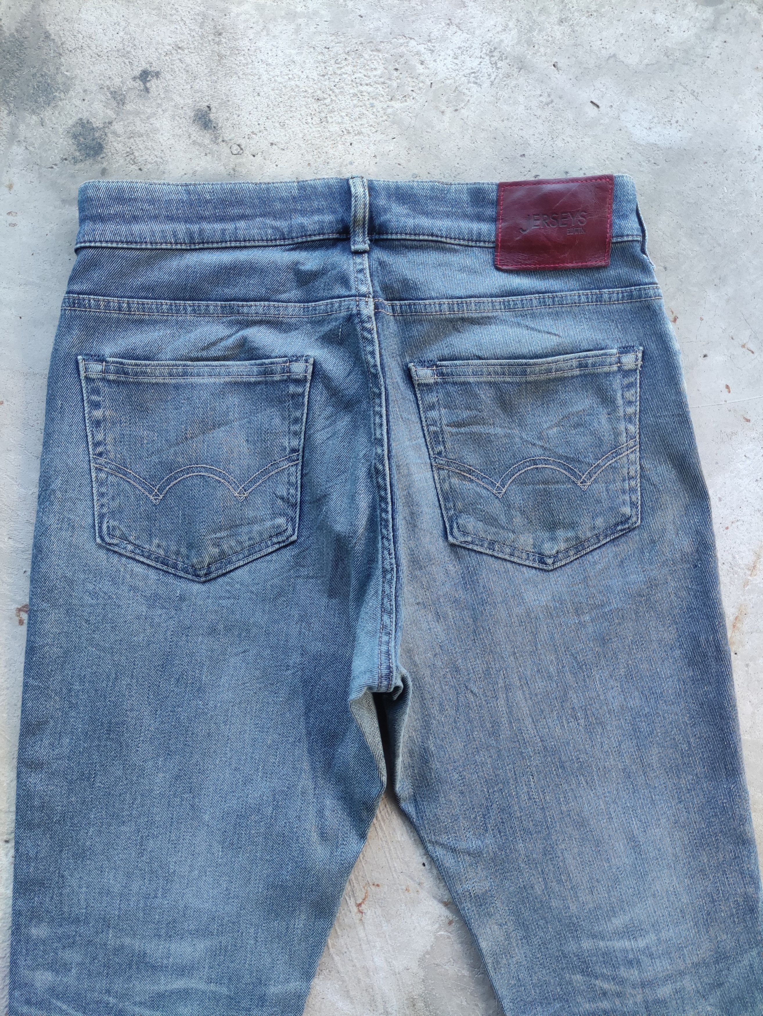 Edwin Vintage Edwin Japan Jean Distressed Faded denim Size US 32 / EU 48 - 10 Thumbnail