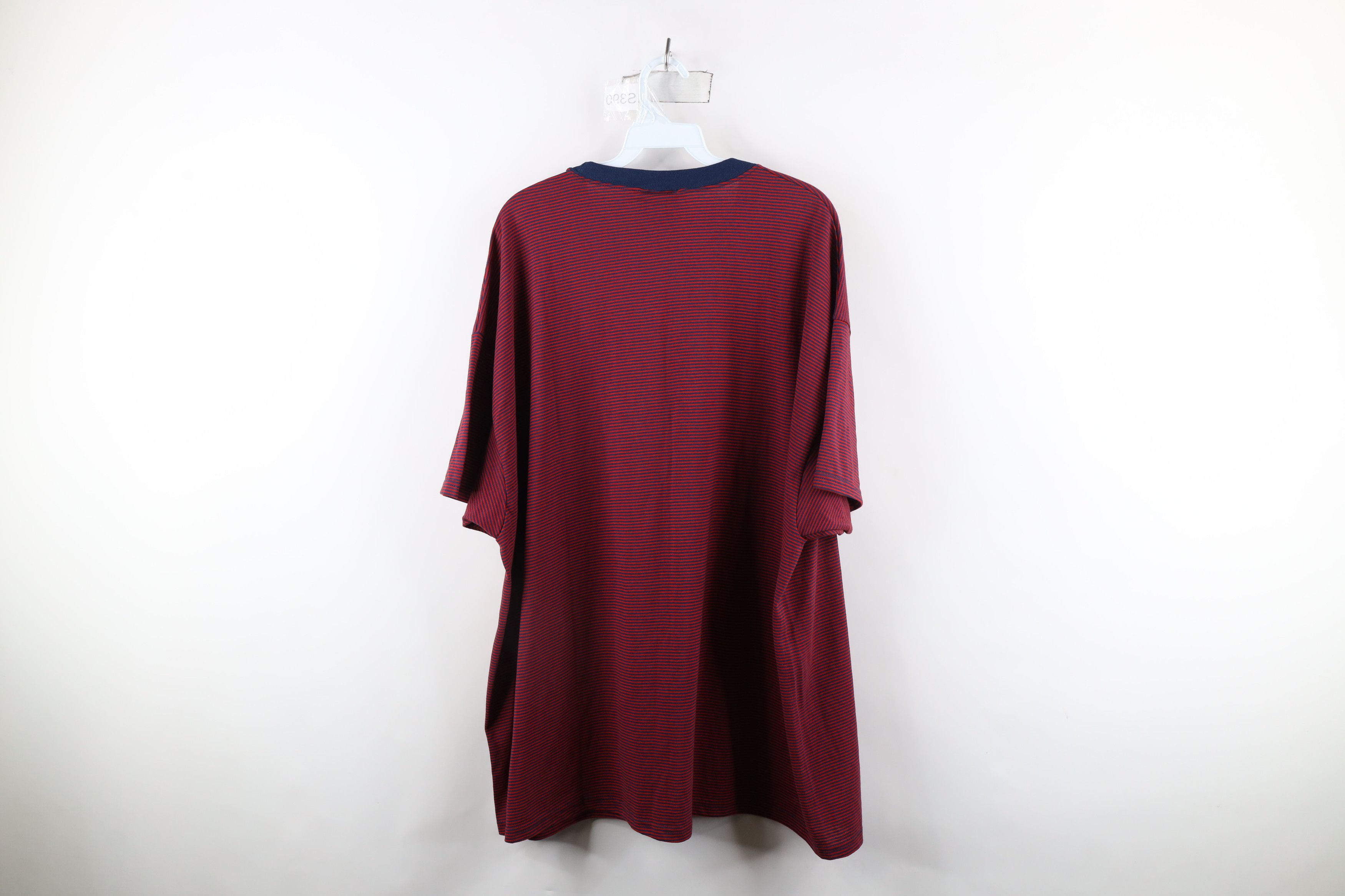 Vintage Deadstock Vintage 90s Streetwear Short Sleeve T-Shirt Red Size US XXL / EU 58 / 5 - 7 Thumbnail