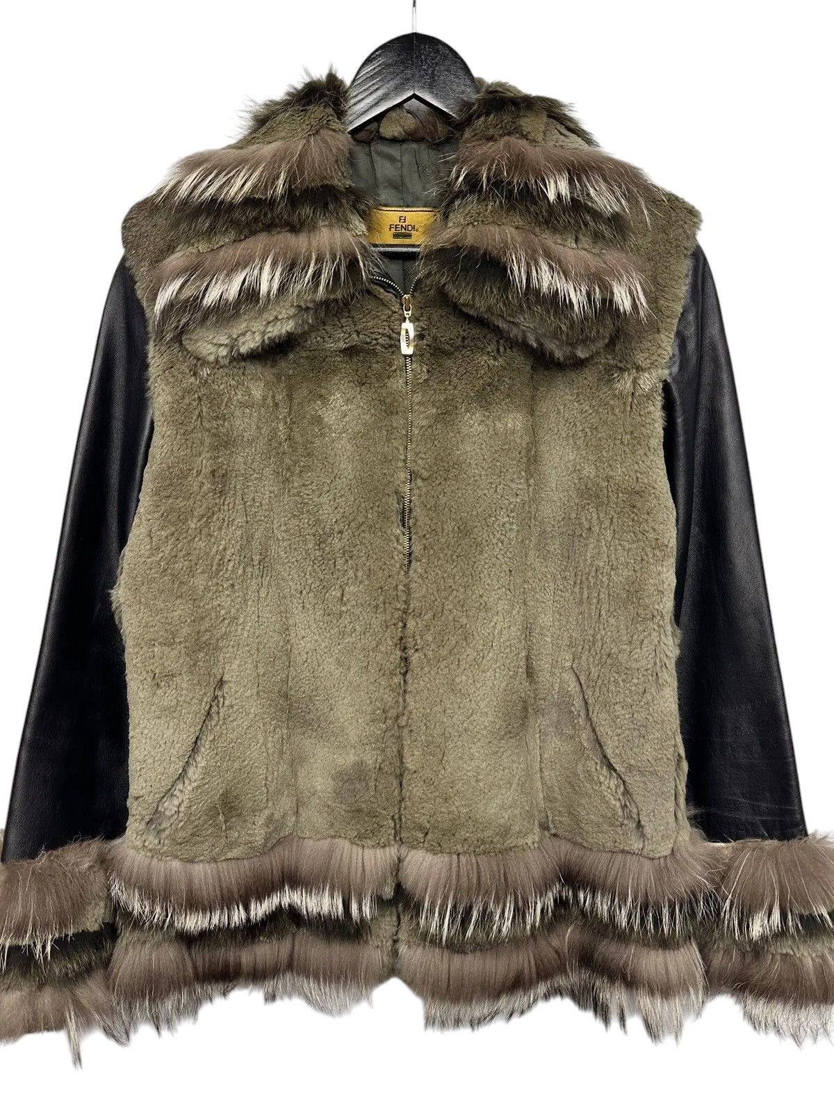 If Six Was Nine Fendi Rabbit Fur Jacket Rare IfSixWasNine LeGrandBleu Size M / US 6-8 / IT 42-44 - 2 Thumbnail