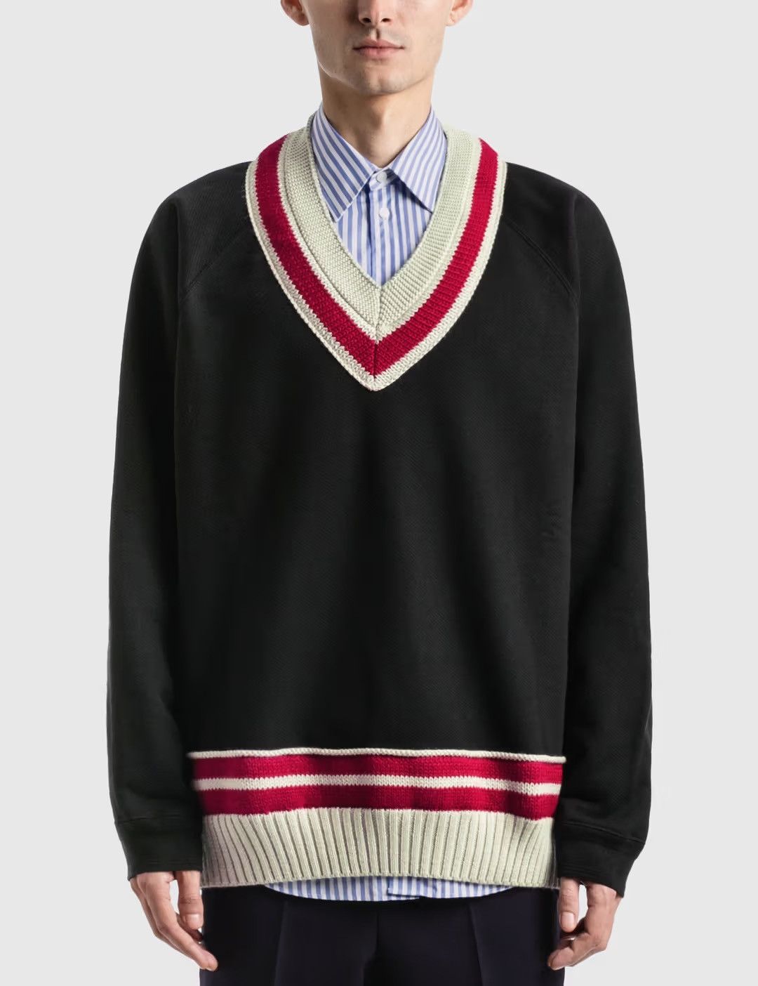 V-Neck Sweater Hybrid Crewneck