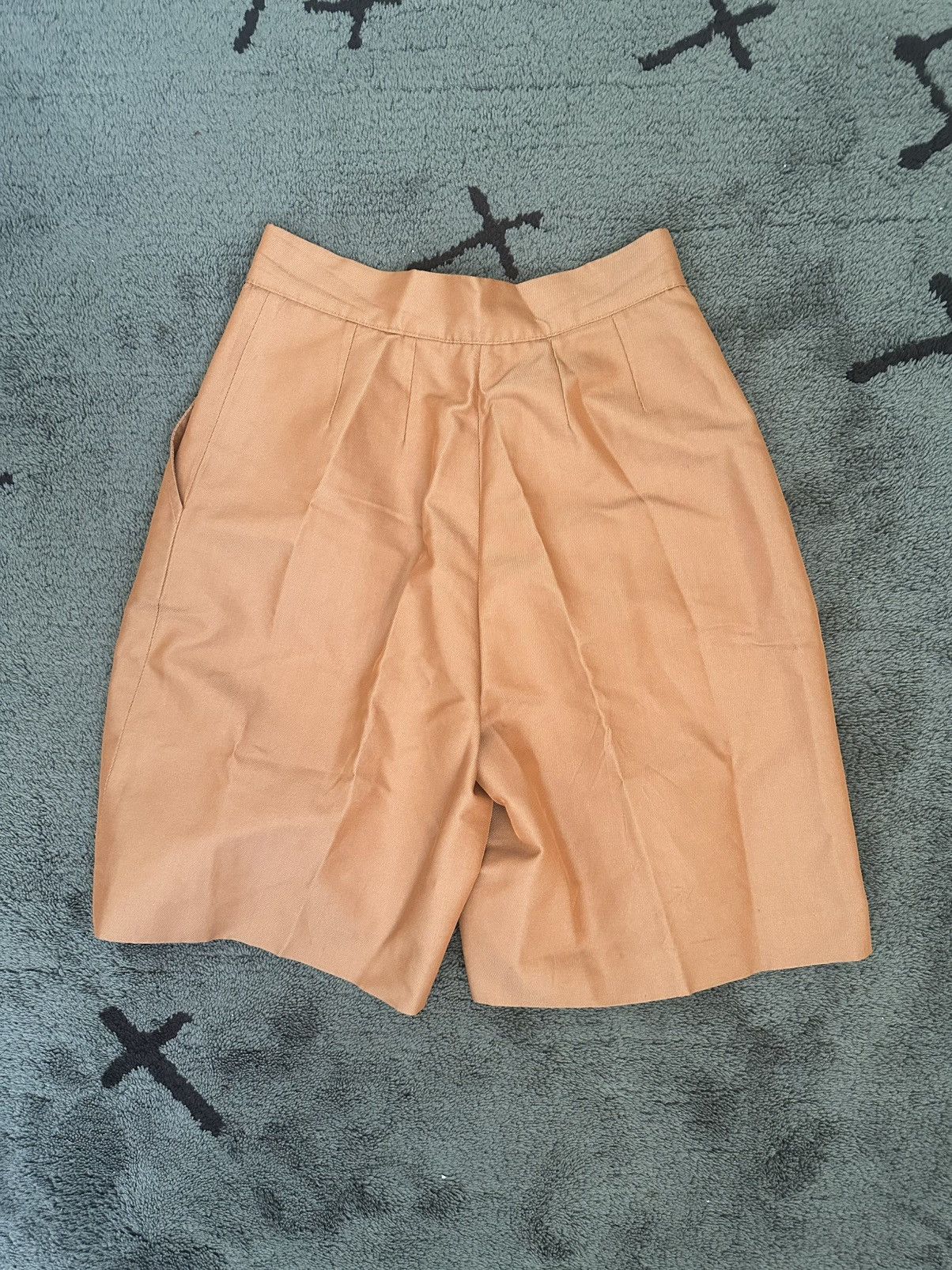 Fendi Archive Fendi Spring 1999 SS99 Silk Shorts Size 28" / US 6 / IT 42 - 2 Thumbnail
