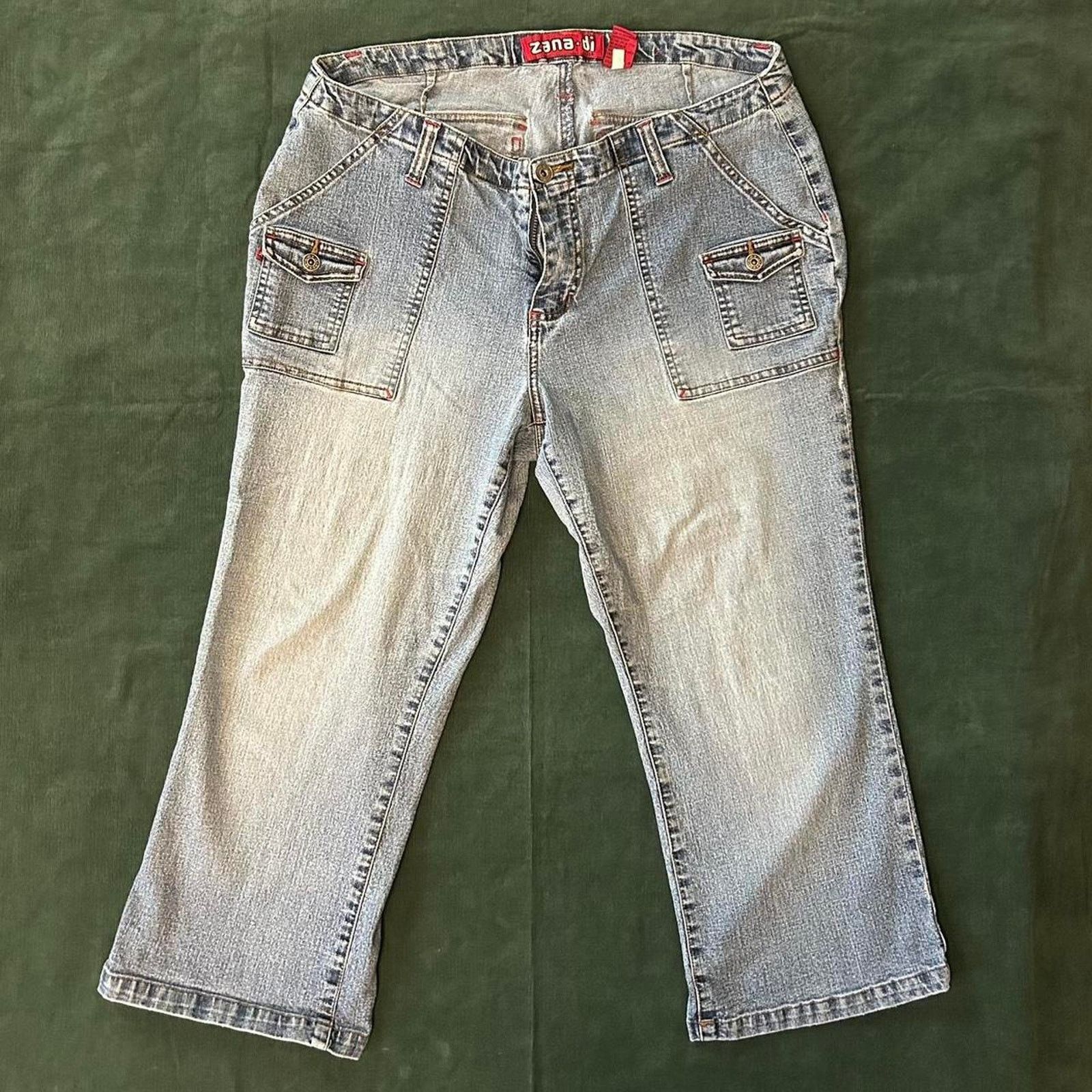 Other Light wash capris slim fit Size 38" / US 16 / IT 52 - 1 Thumbnail