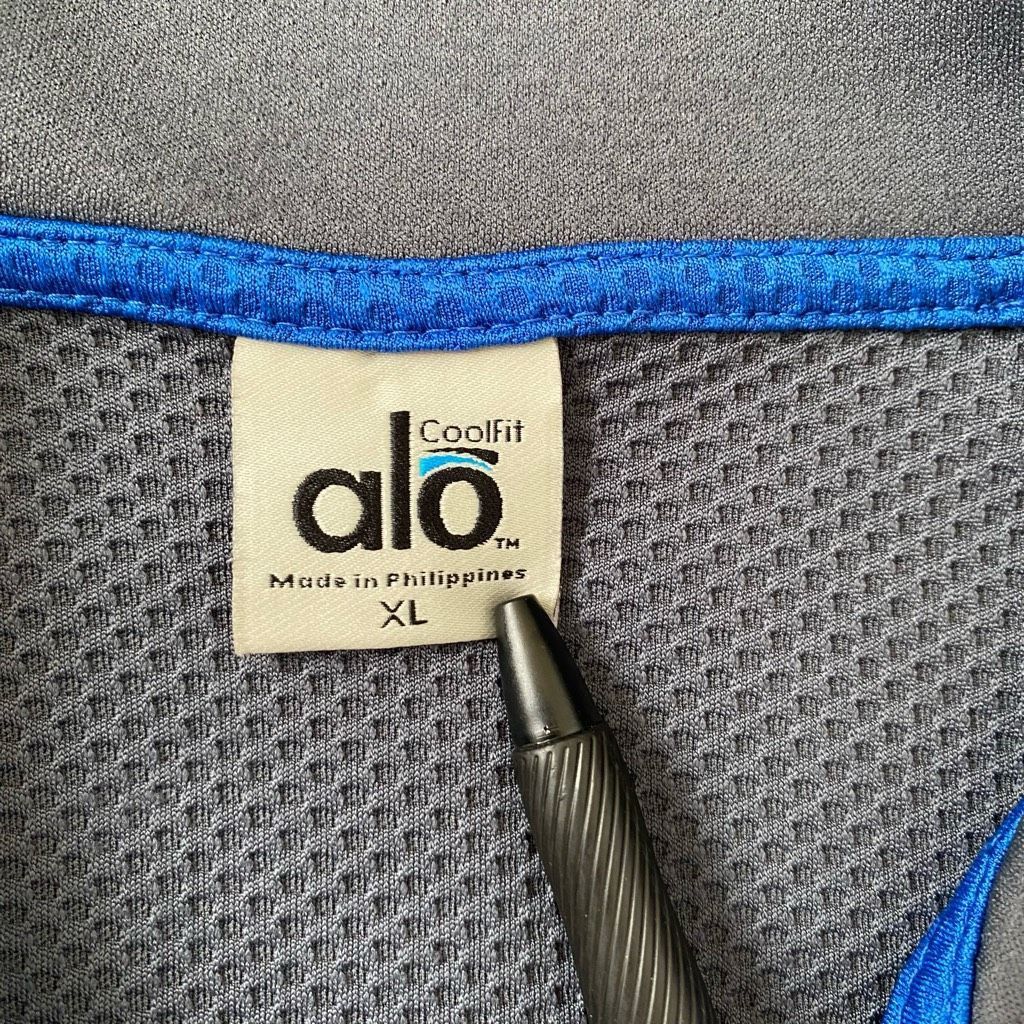 Alo Alo cool fit men XL Longsleeve 1/4 zip mock turtleneck grey Size US XL / EU 56 / 4 - 9 Thumbnail