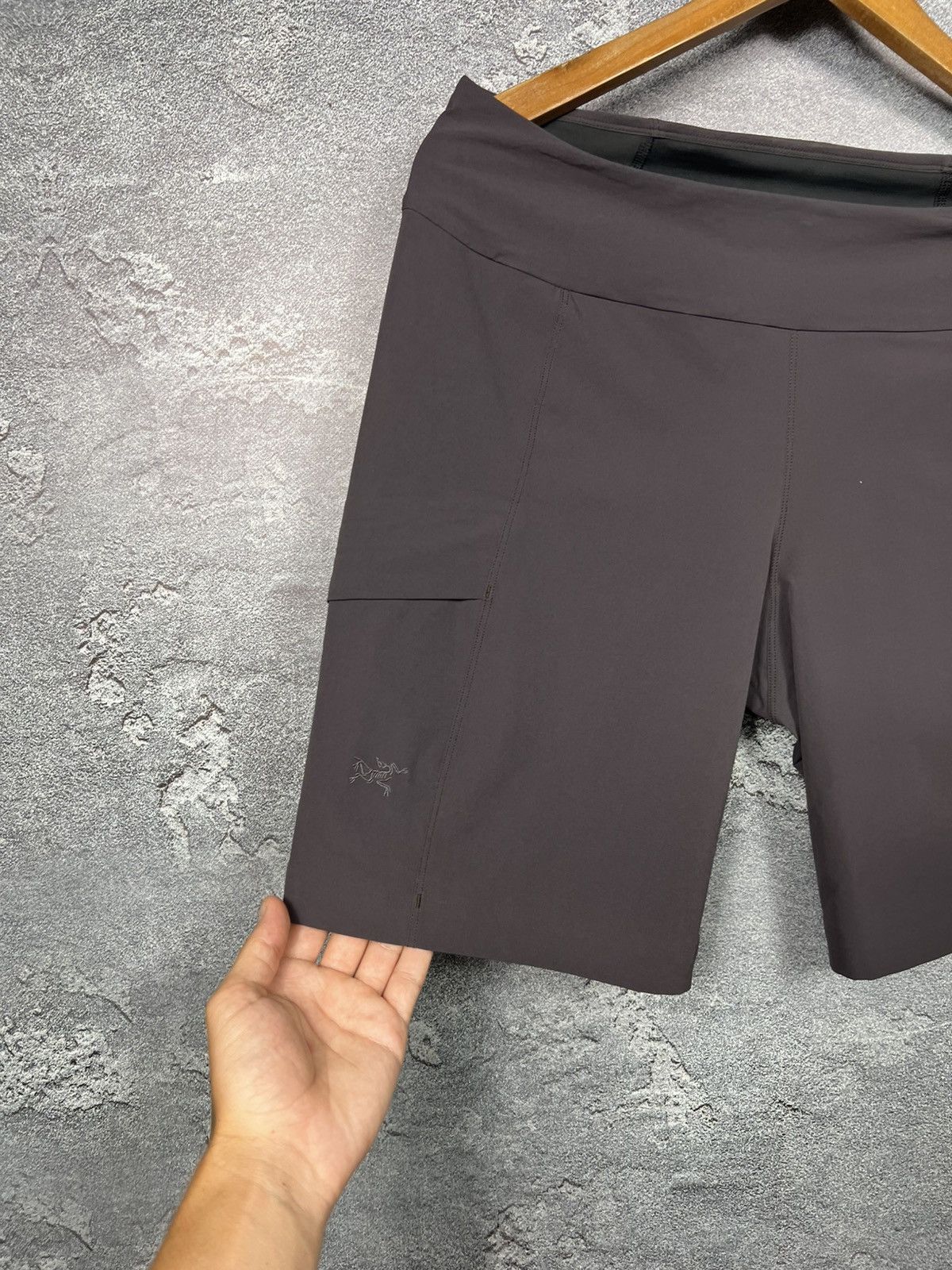 Arc'teryx Arcteryx Sabria Women’s Nylon Shorts Gorpcore Size 32" / US 10 / IT 46 - 2 Thumbnail