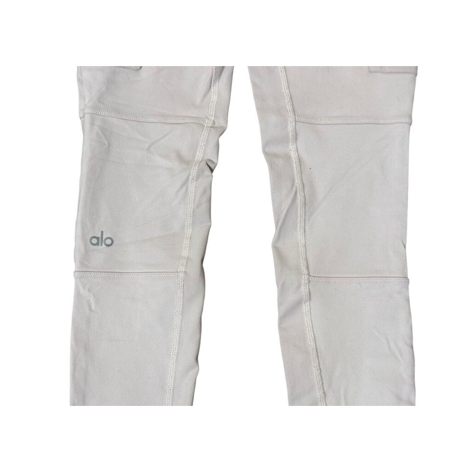 Alo ALO Yoga Airbrush High-Waist Cargo Legging 4 Pockets Bone XS Size 26" / US 2 / IT 38 - 9 Thumbnail