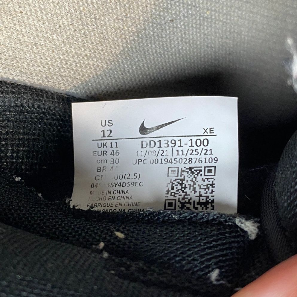 Nike Nike Dunk Low Retro Panda Sneakers Shoes Men's 12 Streetwear Size US 12 / EU 45 - 10 Thumbnail