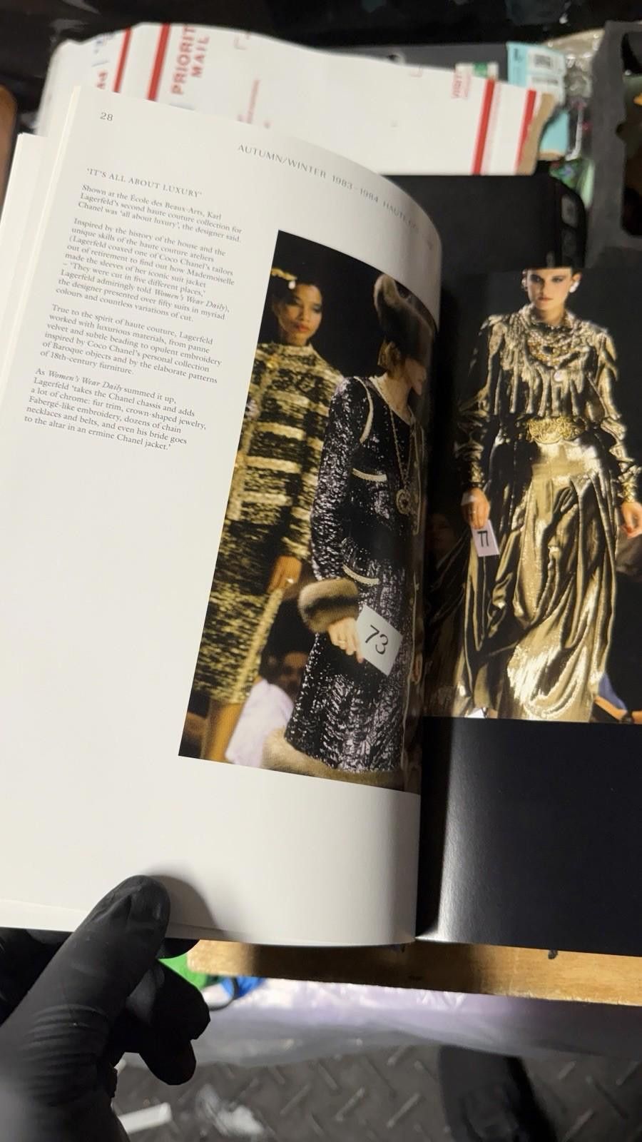 Other Chanel Catwalk Hardcover Book Fashion Size ONE SIZE - 10 Thumbnail