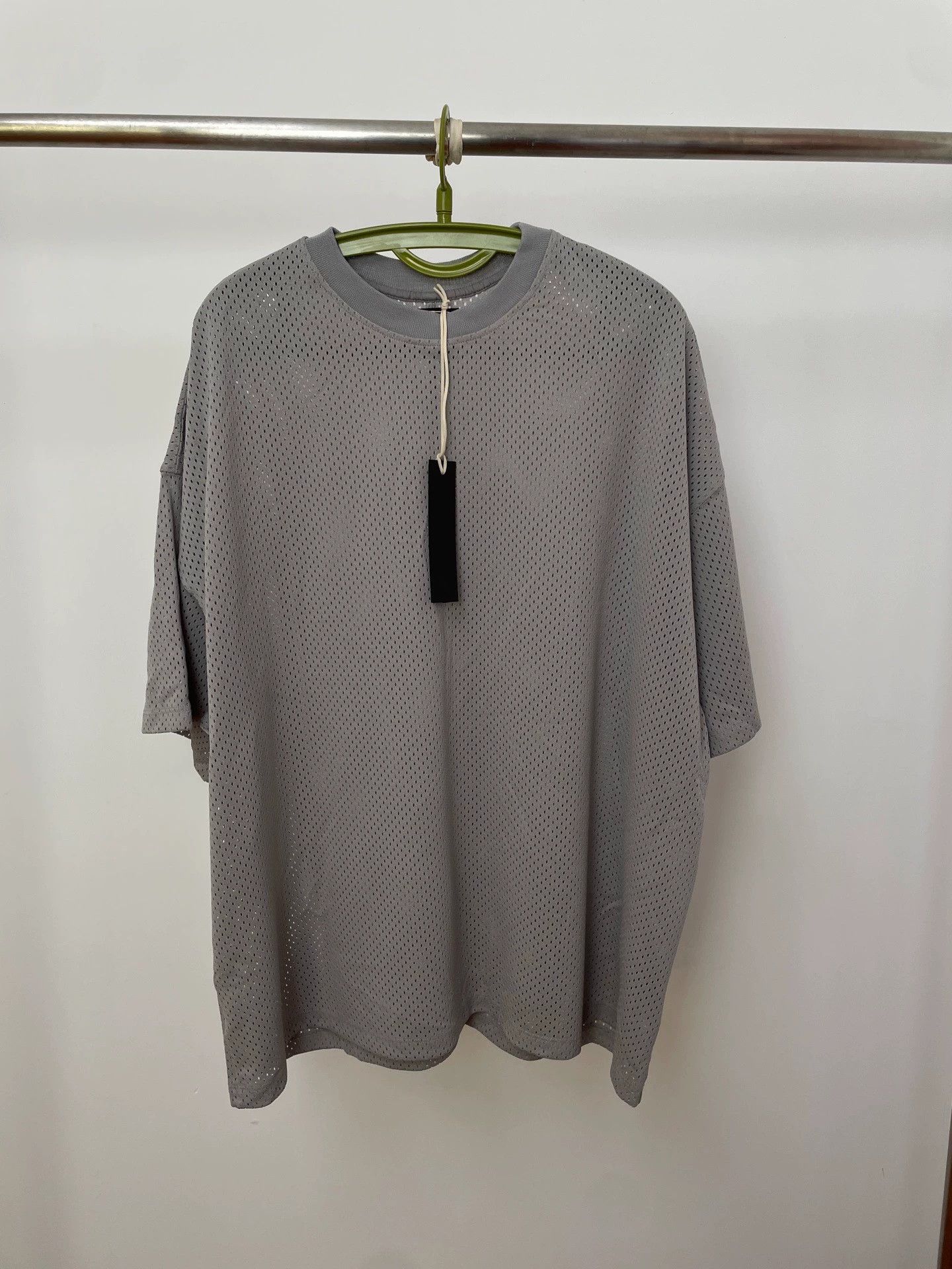 Fear of God Fear Of God 5th Mesh Short Sleeve Gray Gold New M Size US M / EU 48-50 / 2 - 1 Thumbnail