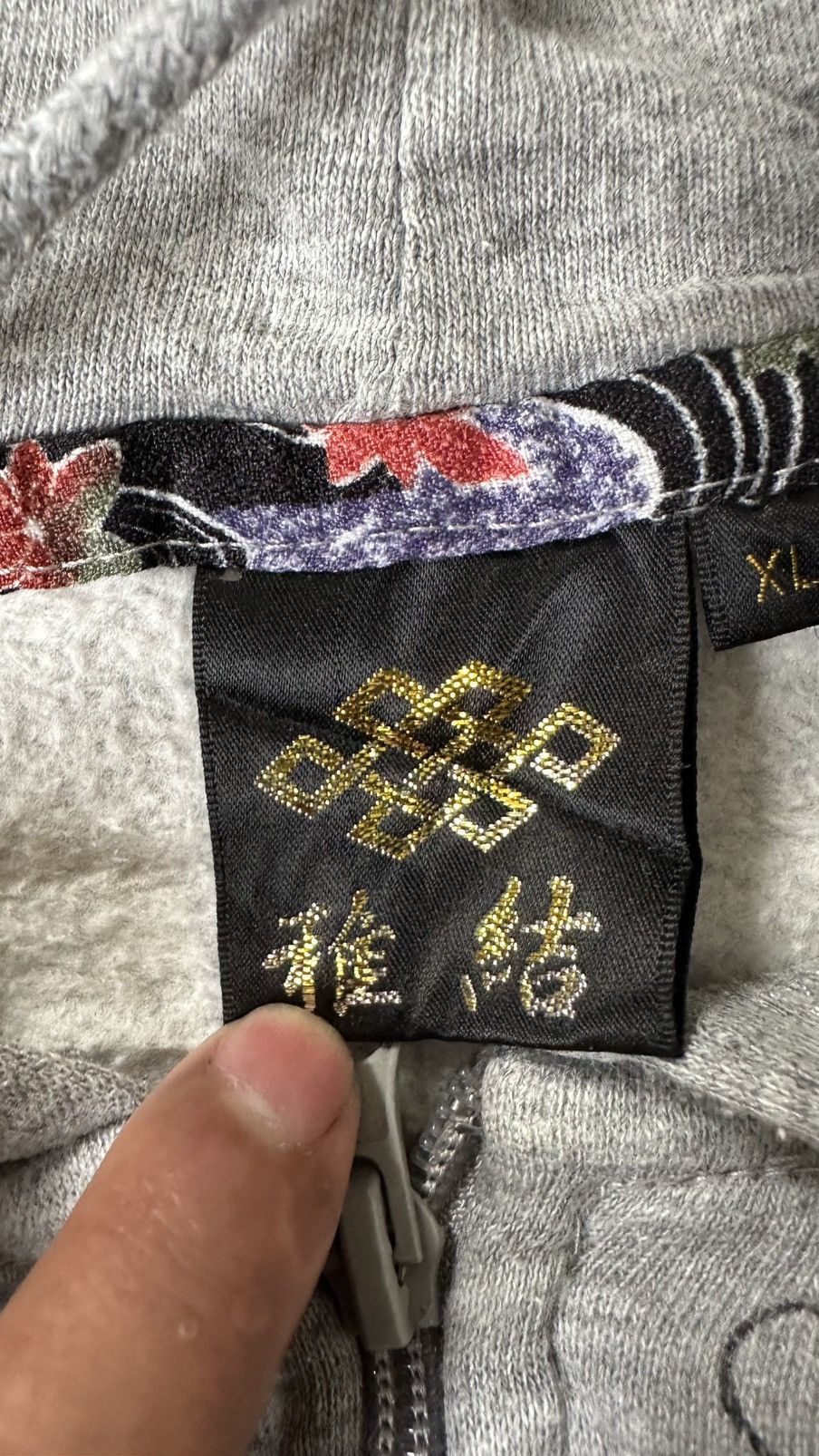 Japanese Brand VINTAGE JAPAN JAPANESE MOTIVE HOODIE Size US L / EU 52-54 / 3 - 7 Thumbnail