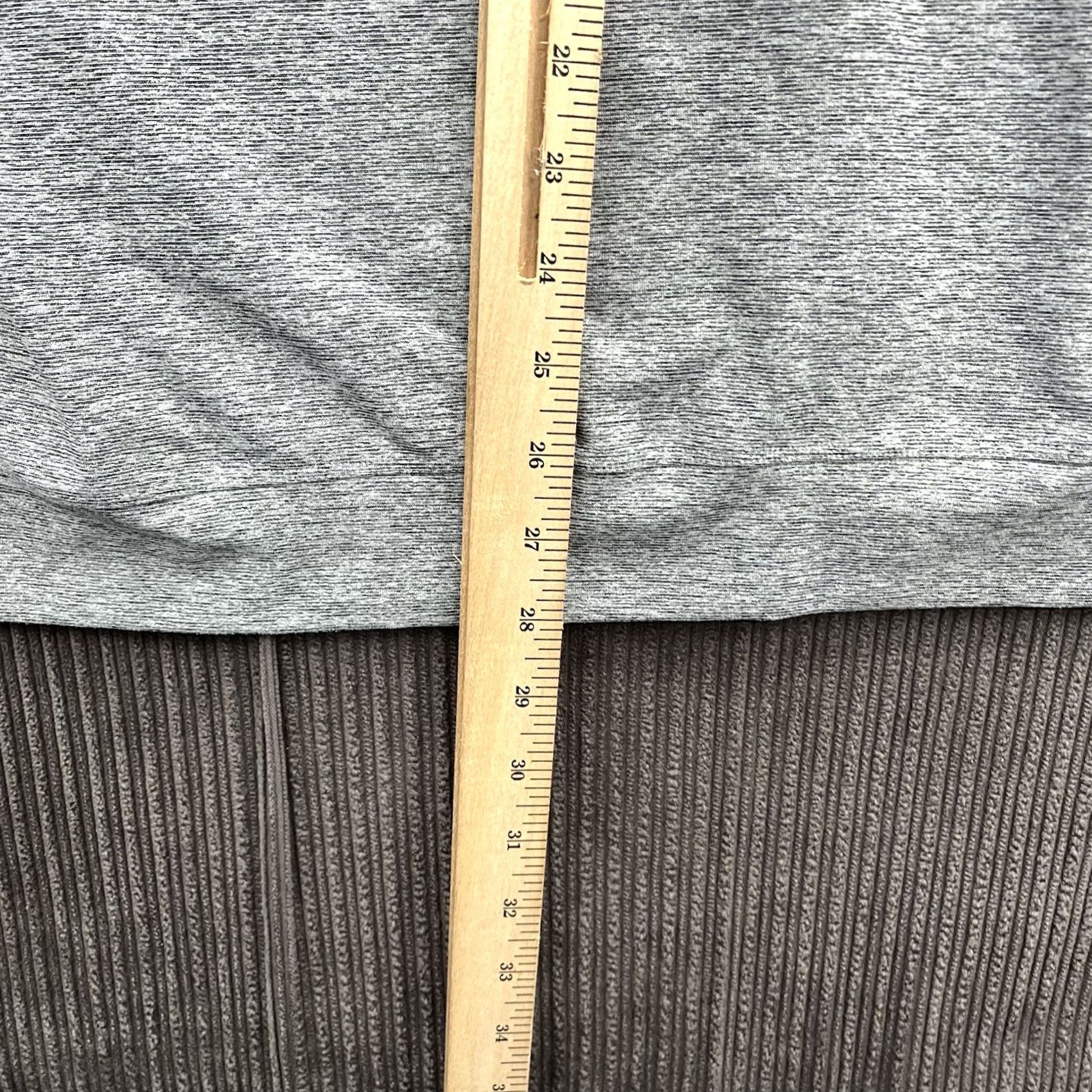 Outdoor Voices Outdoors Voices Sweatshirt Men Size Large Gray Polyester Spandex Pullover Crew Neck All Seasons Gym Workout Size US L / EU 52-54 / 3 - 5 Thumbnail