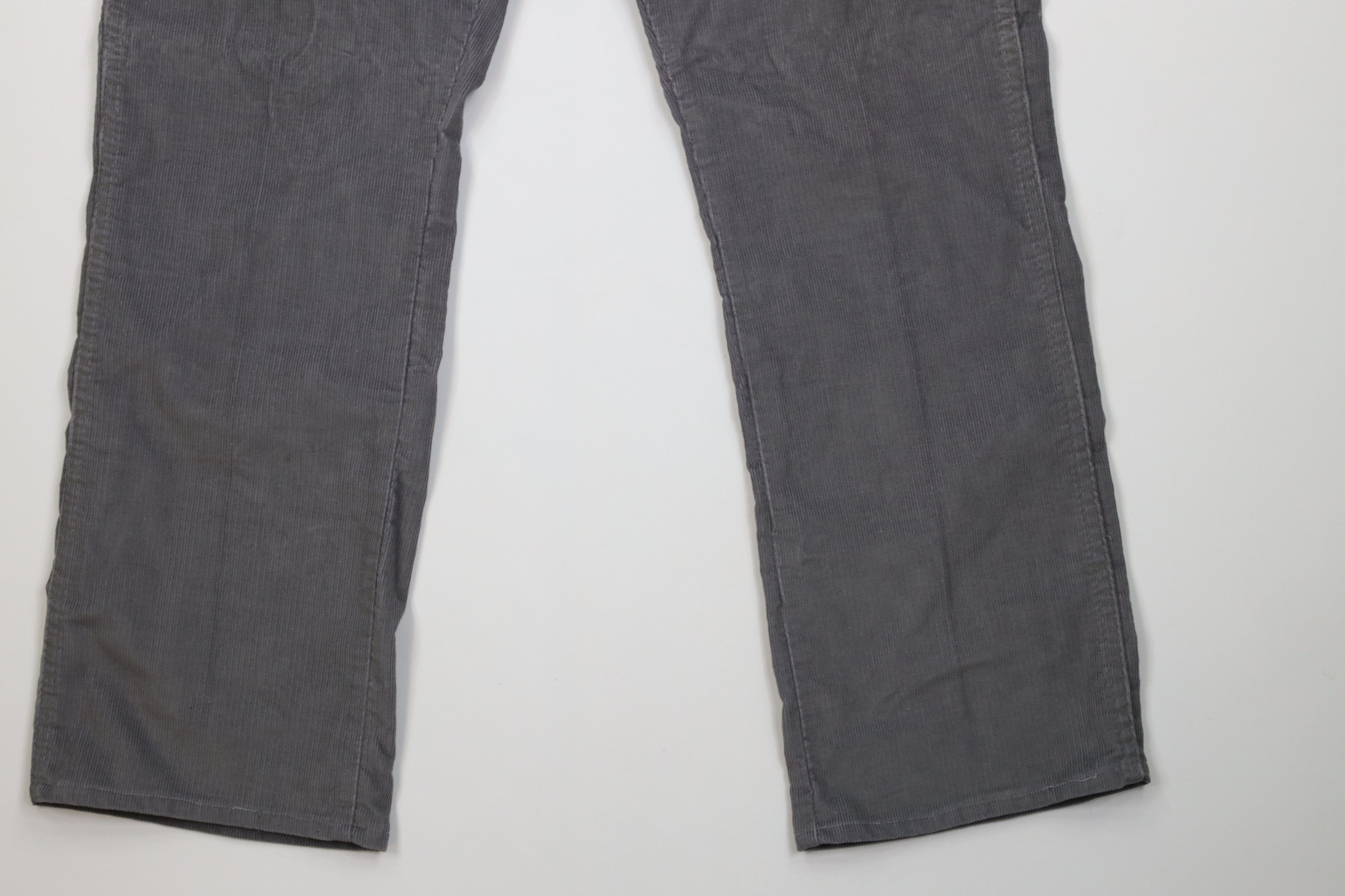 Vintage Vintage 70s Streetwear Straight Leg Corduroy Pants Gray USA Size US 38 / EU 54 - 4 Thumbnail