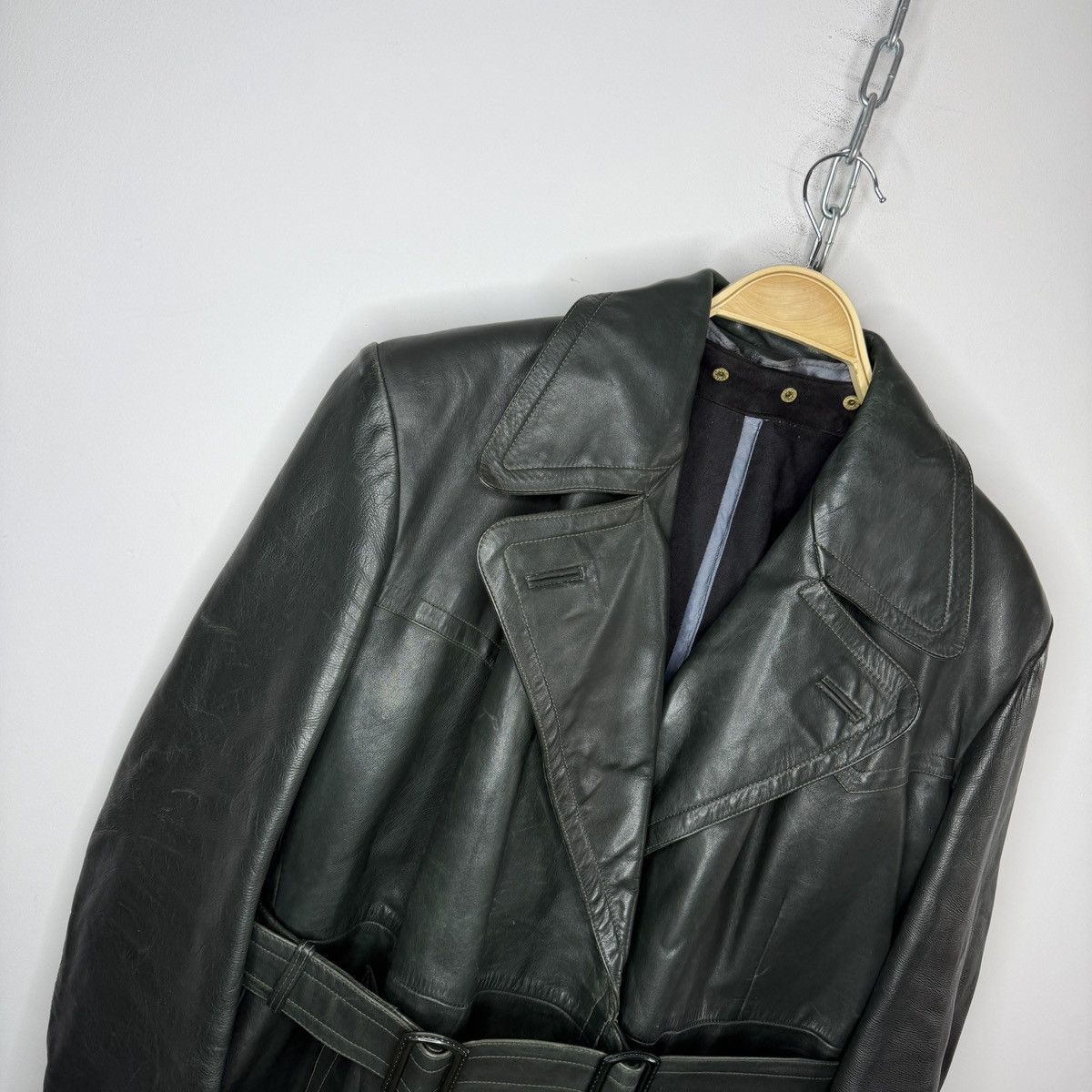 Genuine Leather Vintage 1980s very rare heavy belted leather coat 80s Size US M / EU 48-50 / 2 - 5 Thumbnail