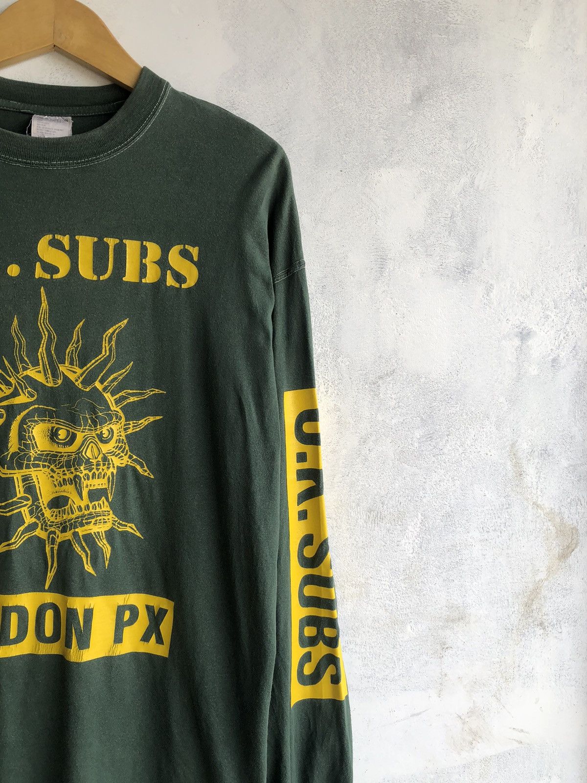 Band Tees × Vintage Vintage UK SUBS Band Tees london px Size US XL / EU 56 / 4 - 3 Thumbnail