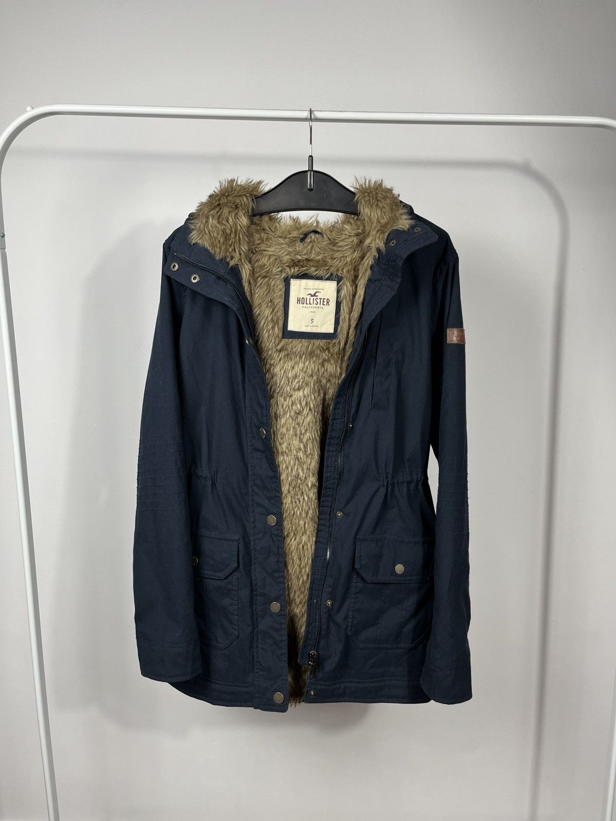 Hollister Hollister Faux Fur Lined Parka Jacket Navy Blue Size S Size S / US 4 / IT 40 - 1 Thumbnail
