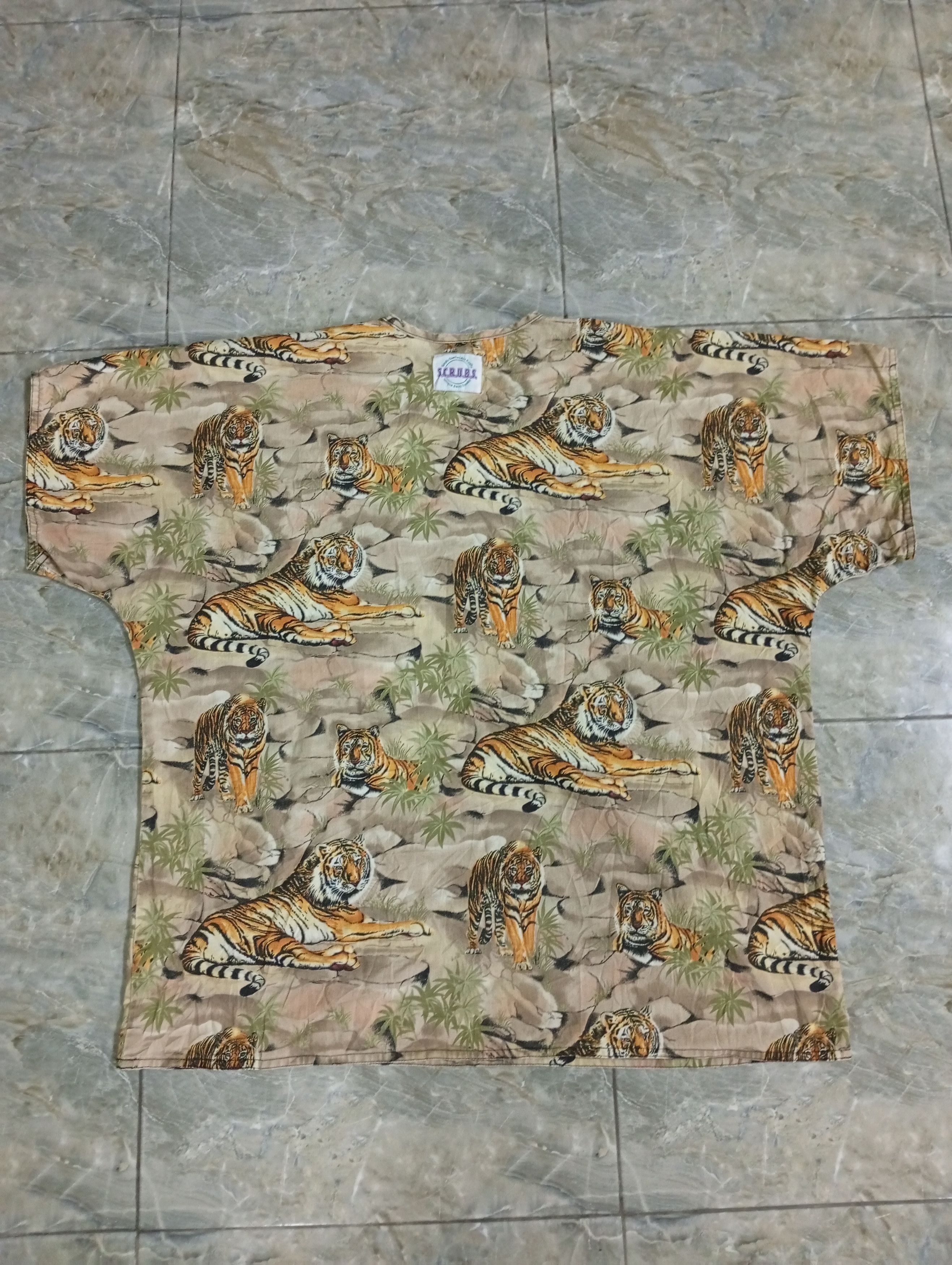 Common Projects × Vintage Brand S.C.R.U.B.S top V neck Size L / US 10 / IT 46 - 9 Thumbnail