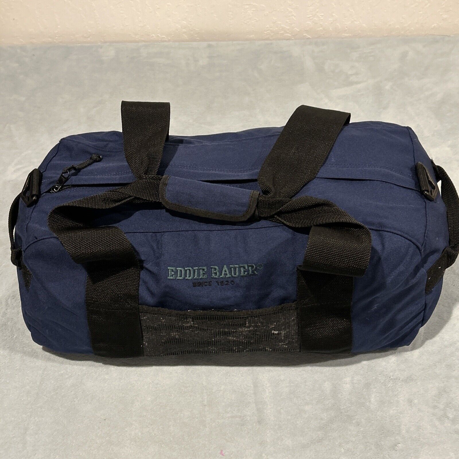 Eddie Bauer Eddie Bauer Thick Duffle Bag Large 24x13x11 Canvas Mechanic Size ONE SIZE - 2 Thumbnail