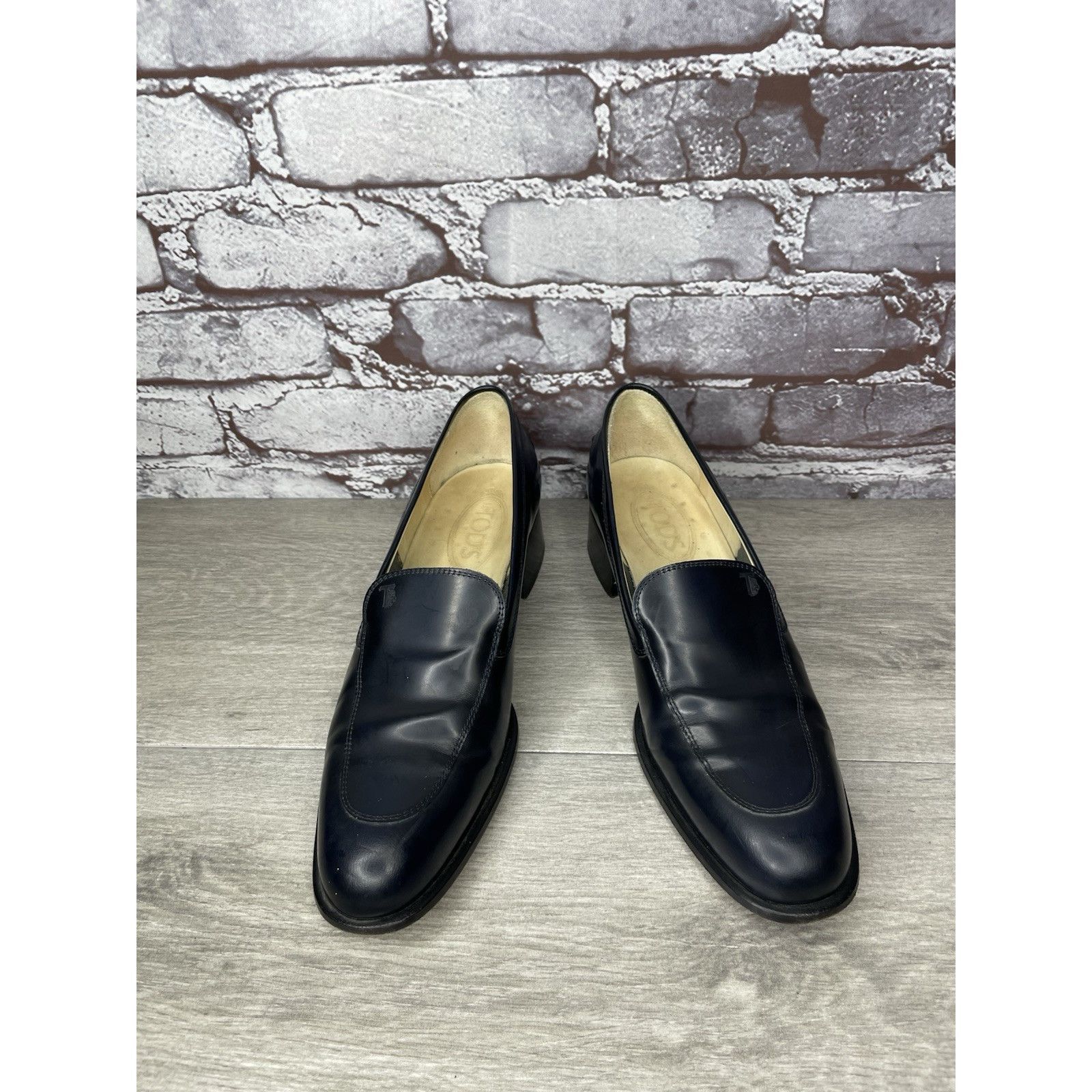 Tod's TOD'S Navy Blue Leather Heeled Slip On VTG Loafer Pumps Shoe Size US 7.5 / IT 37.5 - 14 Thumbnail