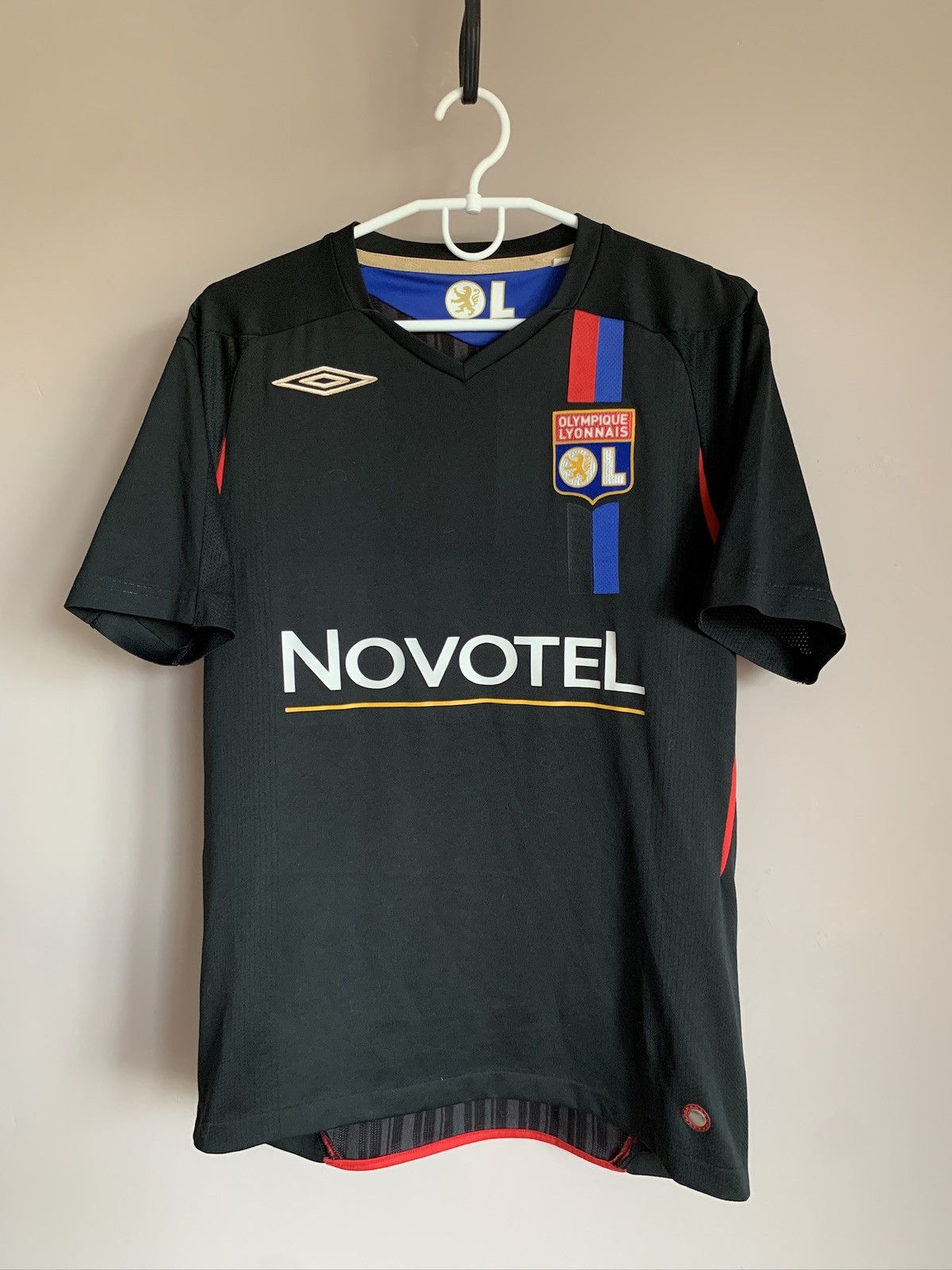 Umbro Olympique Lyonnais 2007 Football Shirt Umbro Black Soccer S Size US S / EU 44-46 / 1 - 1 Thumbnail