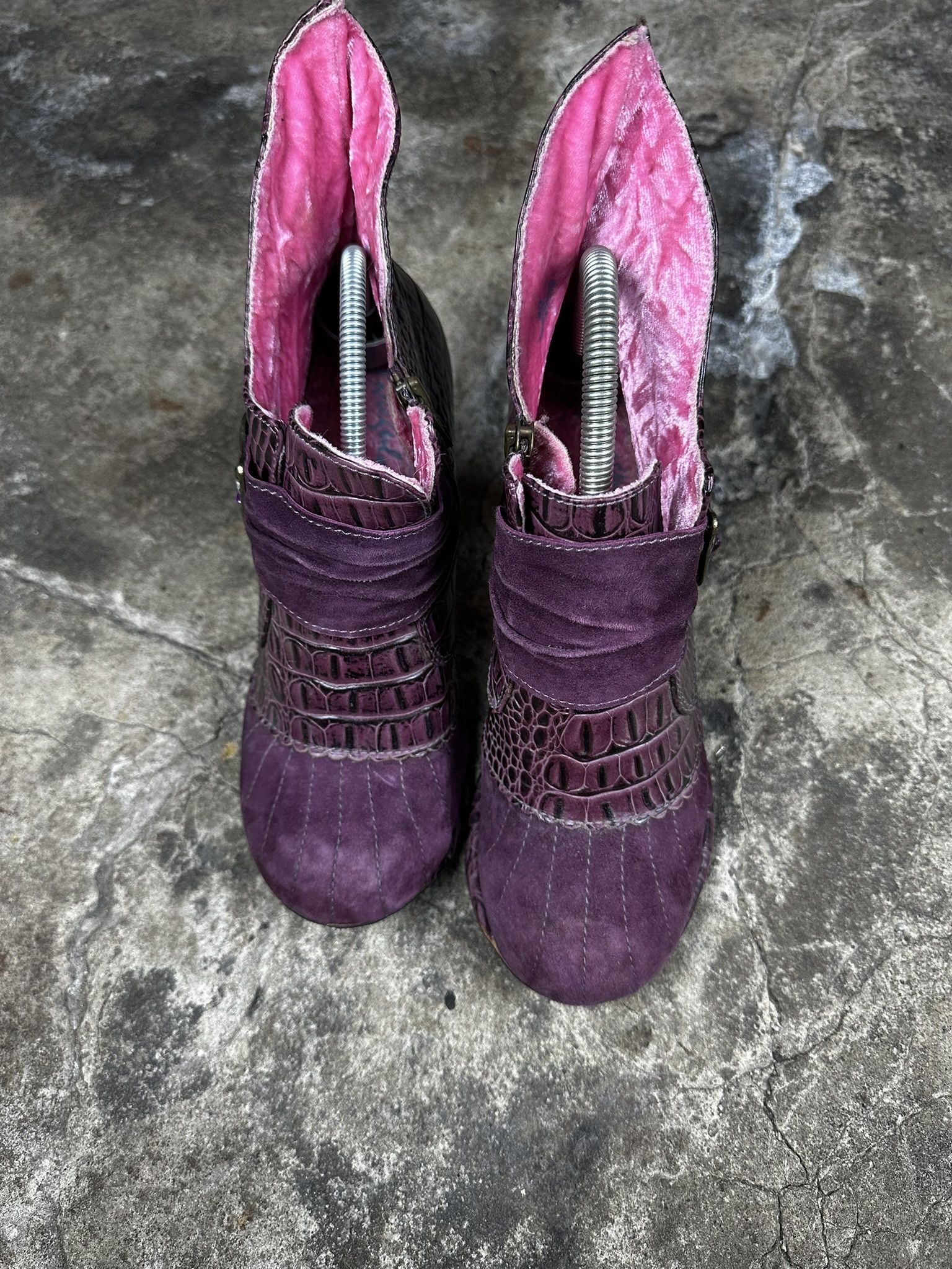 Japanese Brand 2000s Vintage Avant Garde Crocodile Leather Y2k Heel Boots Size US 9 / IT 39 - 5 Thumbnail