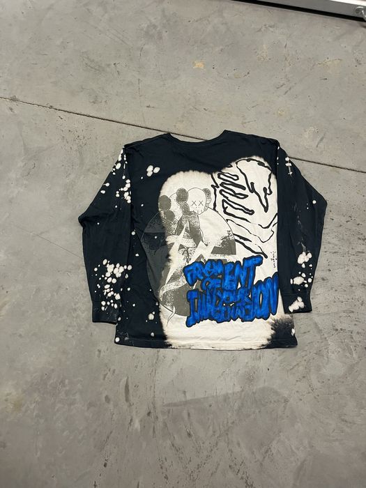 travis scott kaws long sleeve