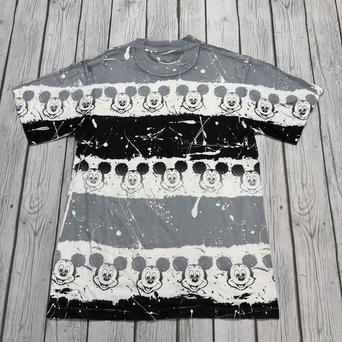Disney × Mickey Mouse × Vintage Vintage Mickey Mouse tee Size US M / EU 48-50 / 2 - 2 Thumbnail