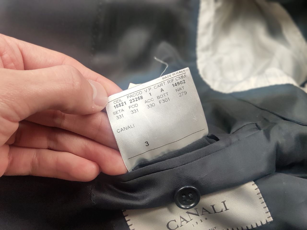 Canali Canali Italy Design 2 buton Business Classic Suit Black wool Size 50R - 19 Thumbnail