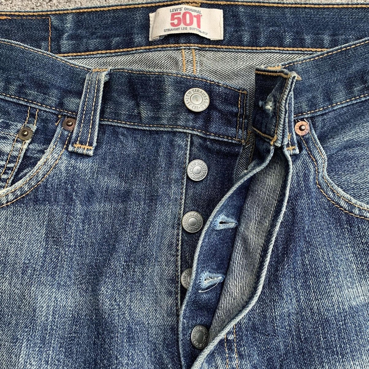 Levi's Levis 501 Button Fly Grunge Ripped Distressed DenimW32 Size US 32 / EU 48 - 8 Thumbnail