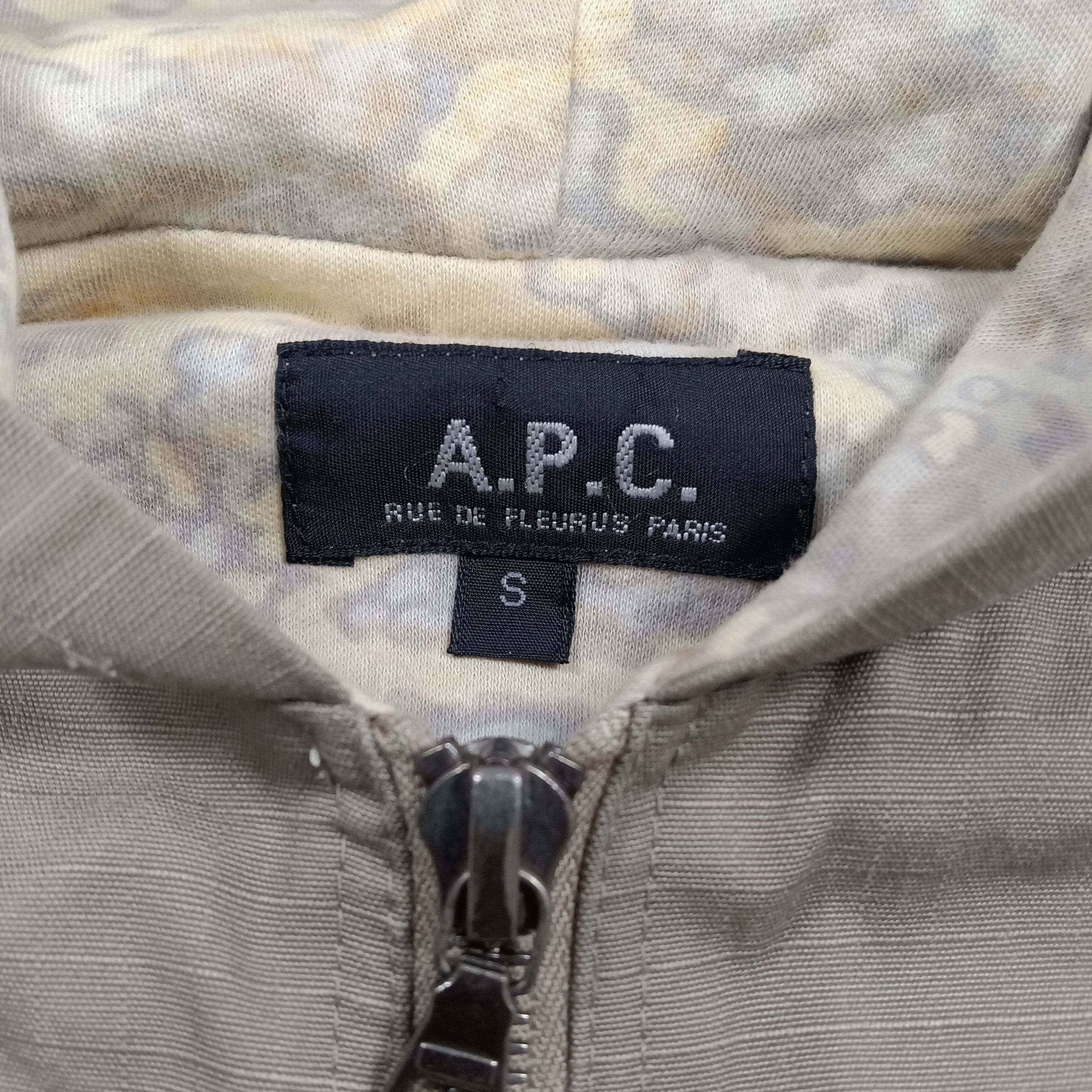 A.P.C. Rare A.P.C. Paris Hoodies Jacket C279N23 Size US S / EU 44-46 / 1 - 5 Thumbnail