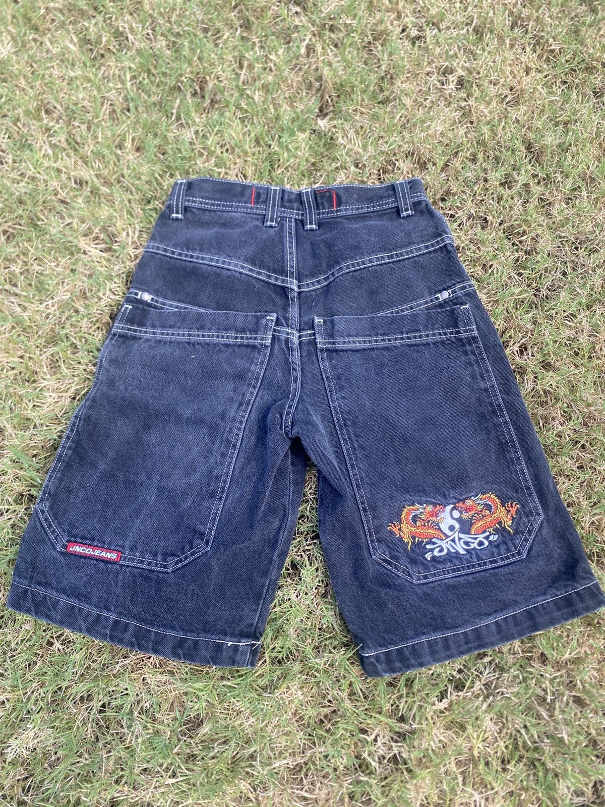 JNCO JNCO yin and yang dragon shorts Size US 26 / EU 42 - 1 Thumbnail